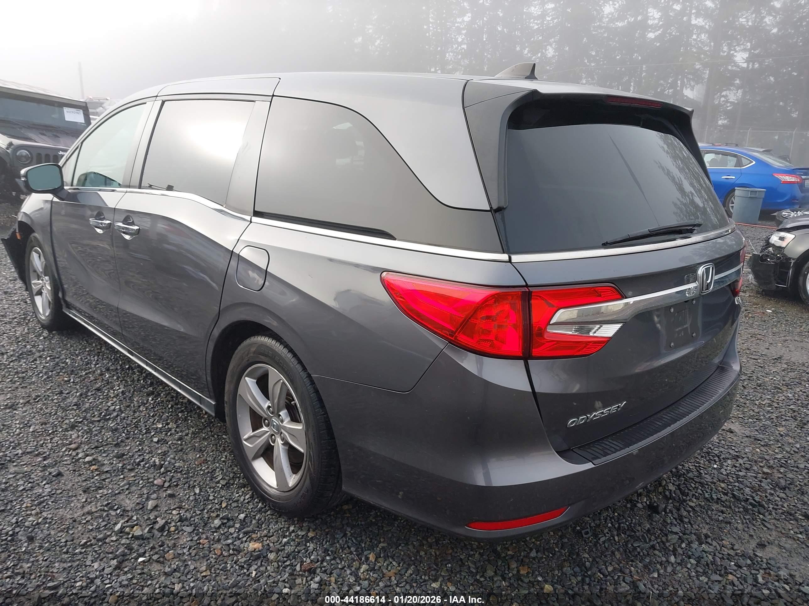 HONDA ODYSSEY image 3