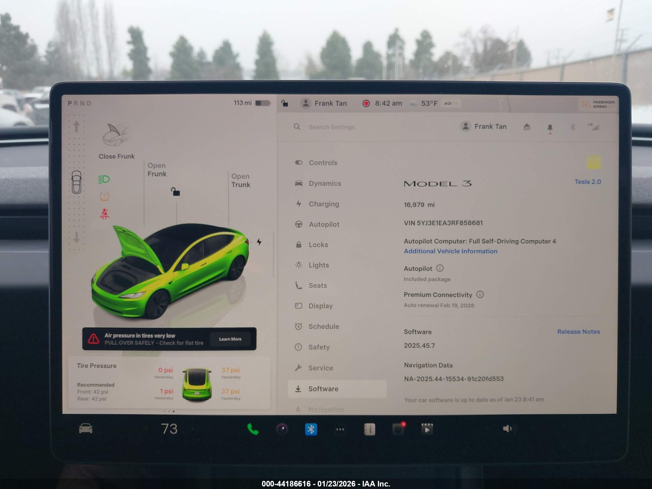 TESLA MODEL image 7