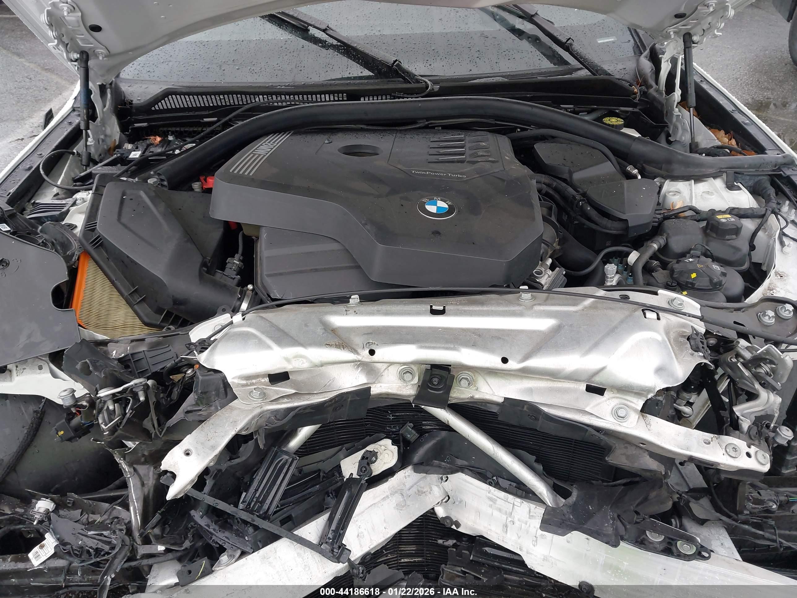BMW 330I image 10