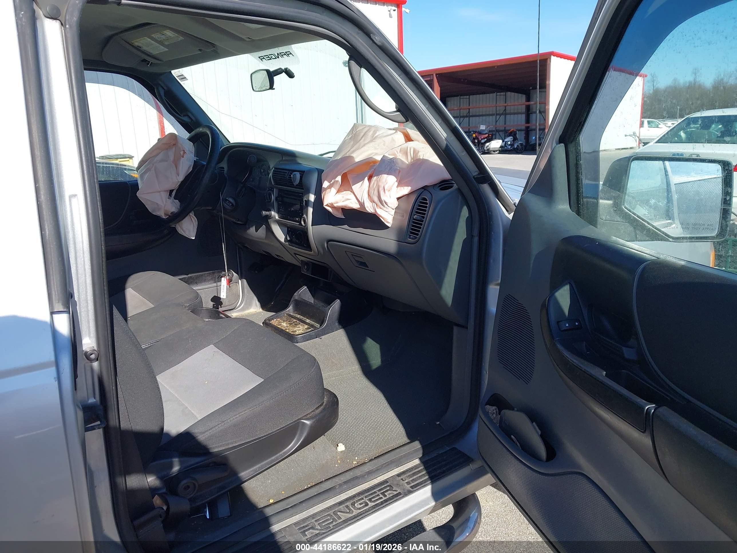 FORD RANGER image 5