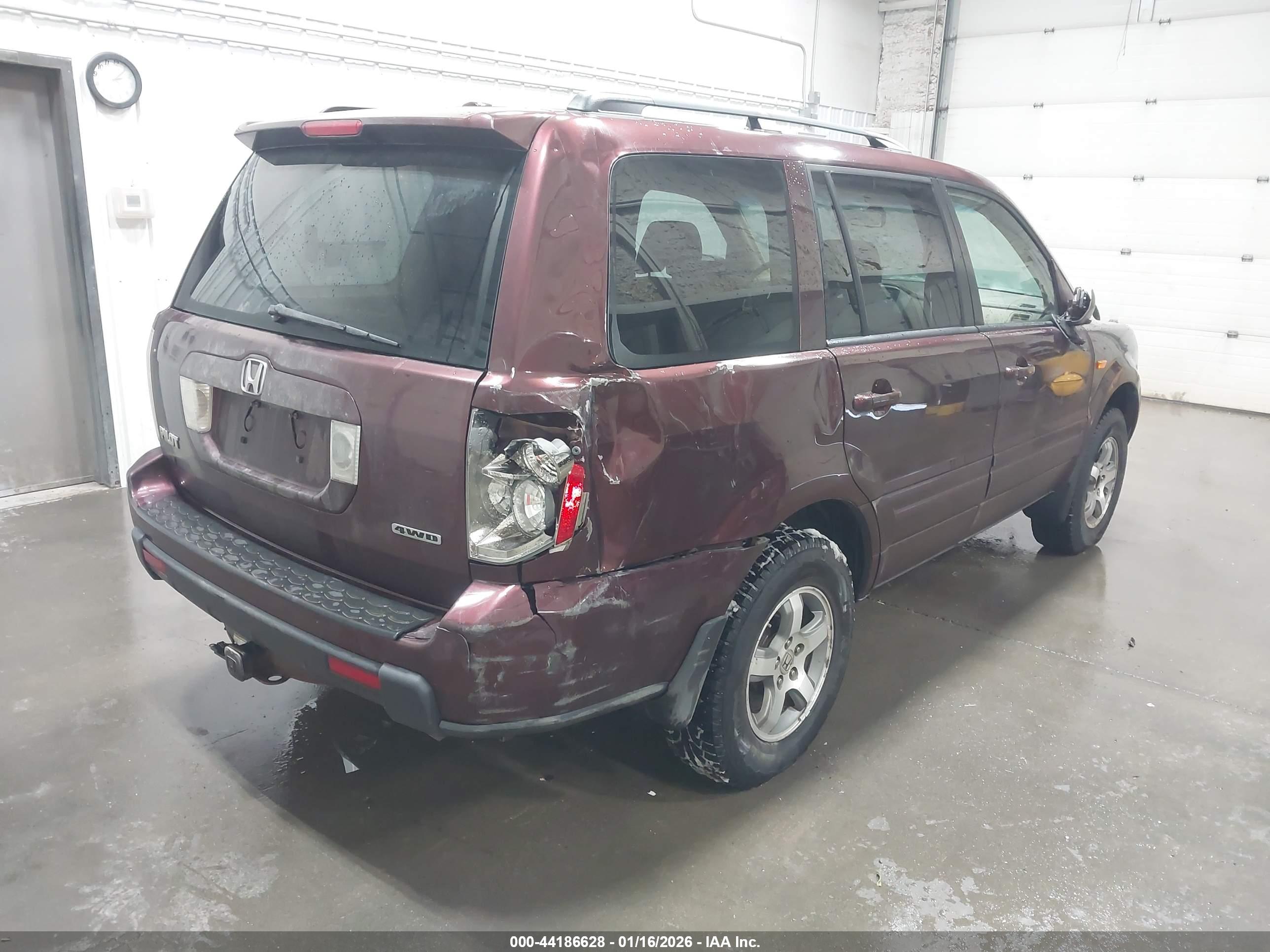 HONDA PILOT image 4