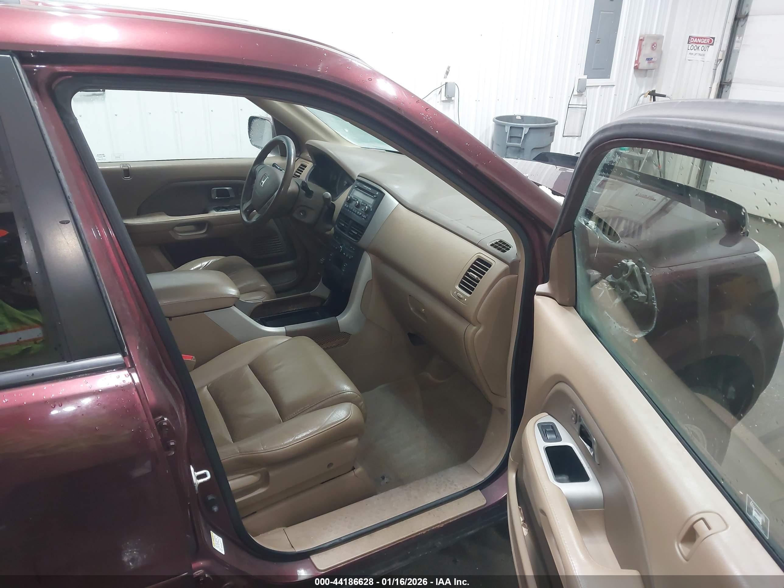 HONDA PILOT image 5