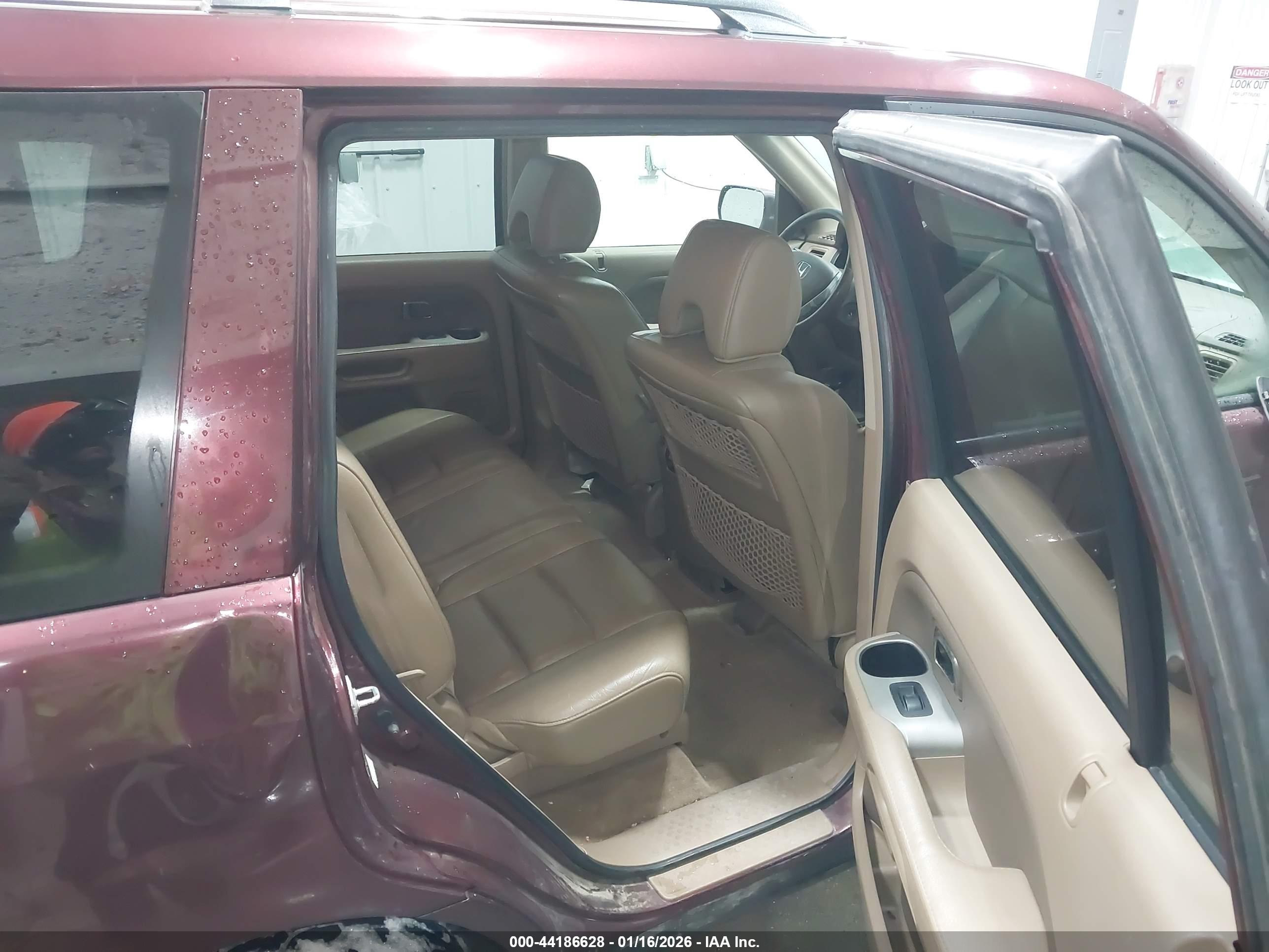 HONDA PILOT image 8