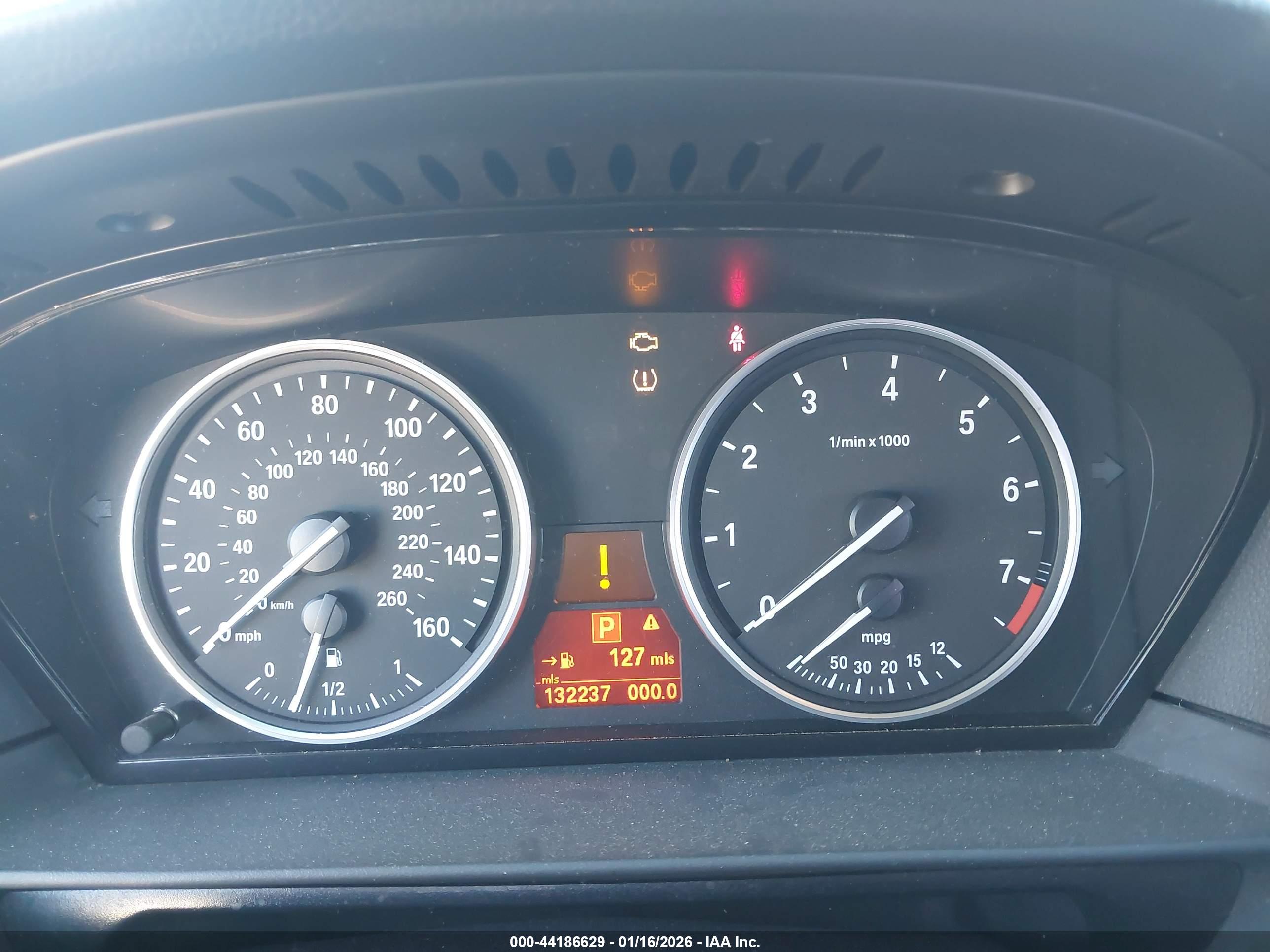 BMW 535I image 7