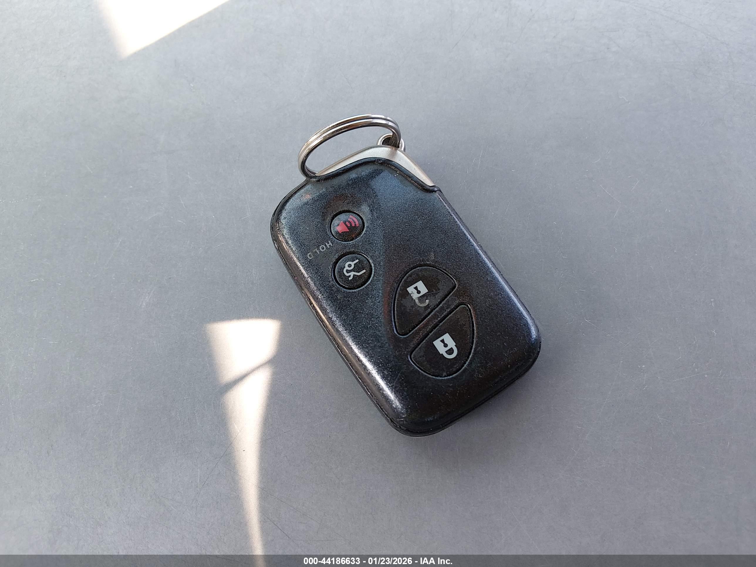 LEXUS ES image 11
