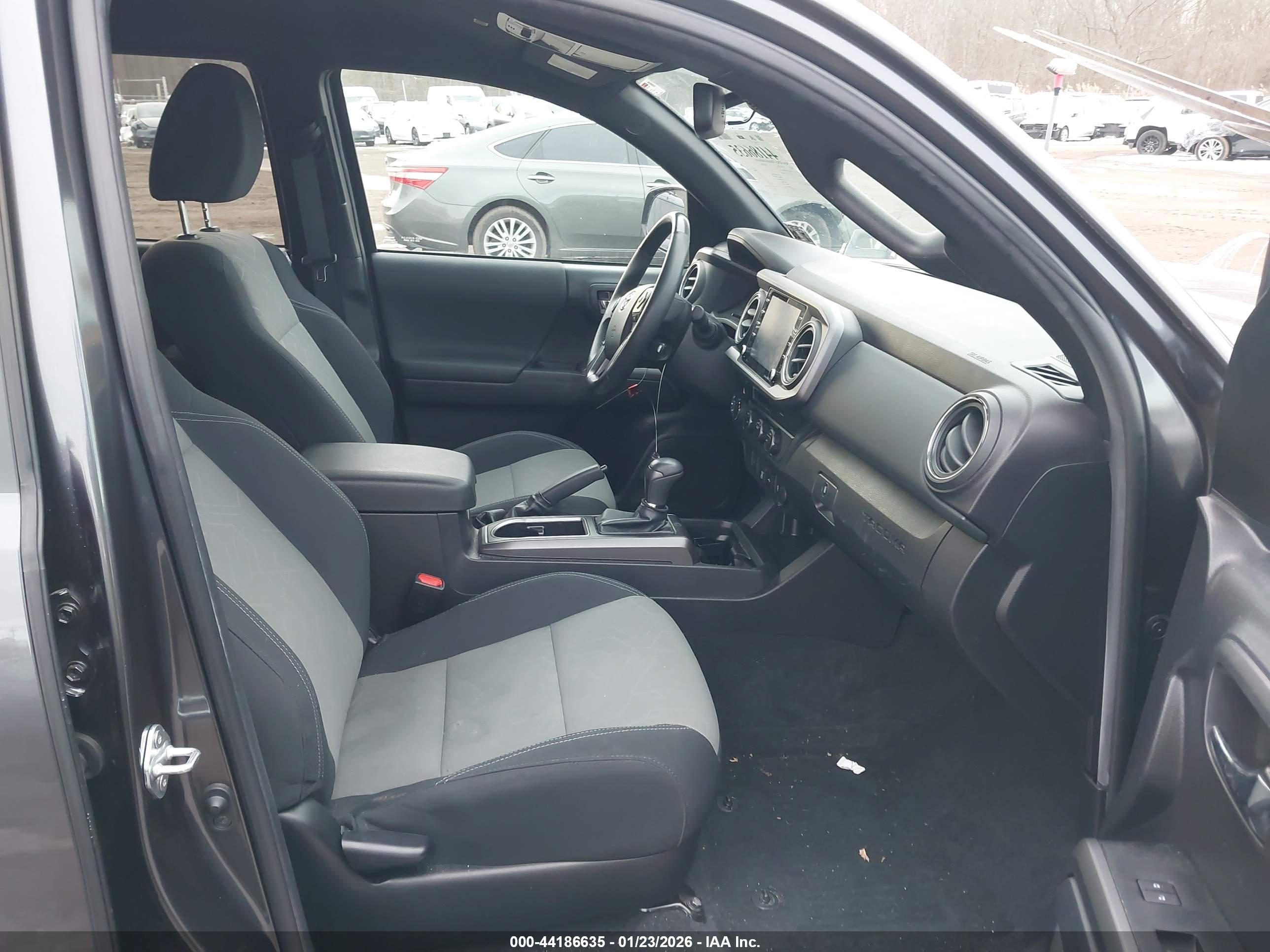 TOYOTA TACOMA image 5