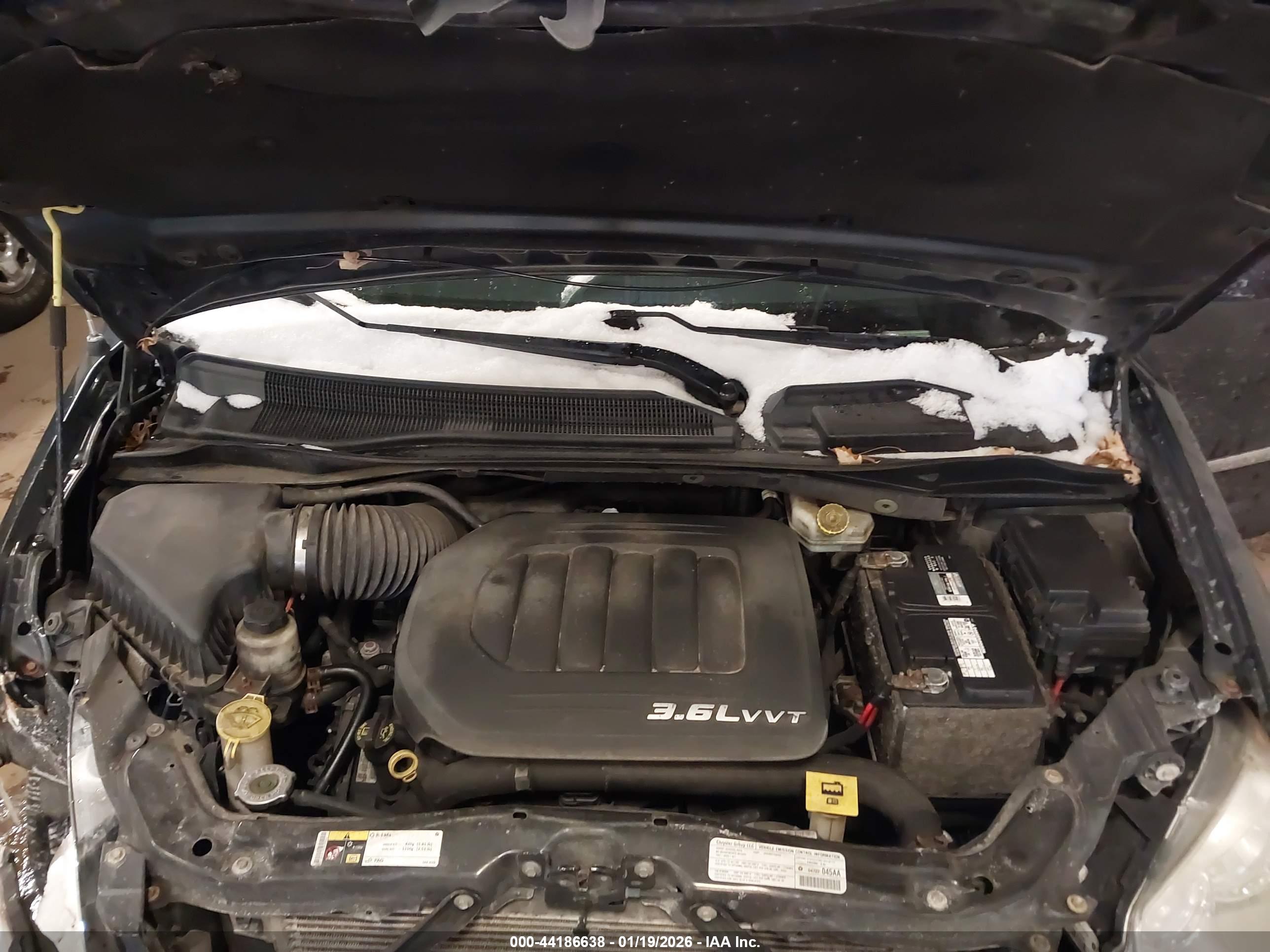 CHRYSLER TOWN image 10