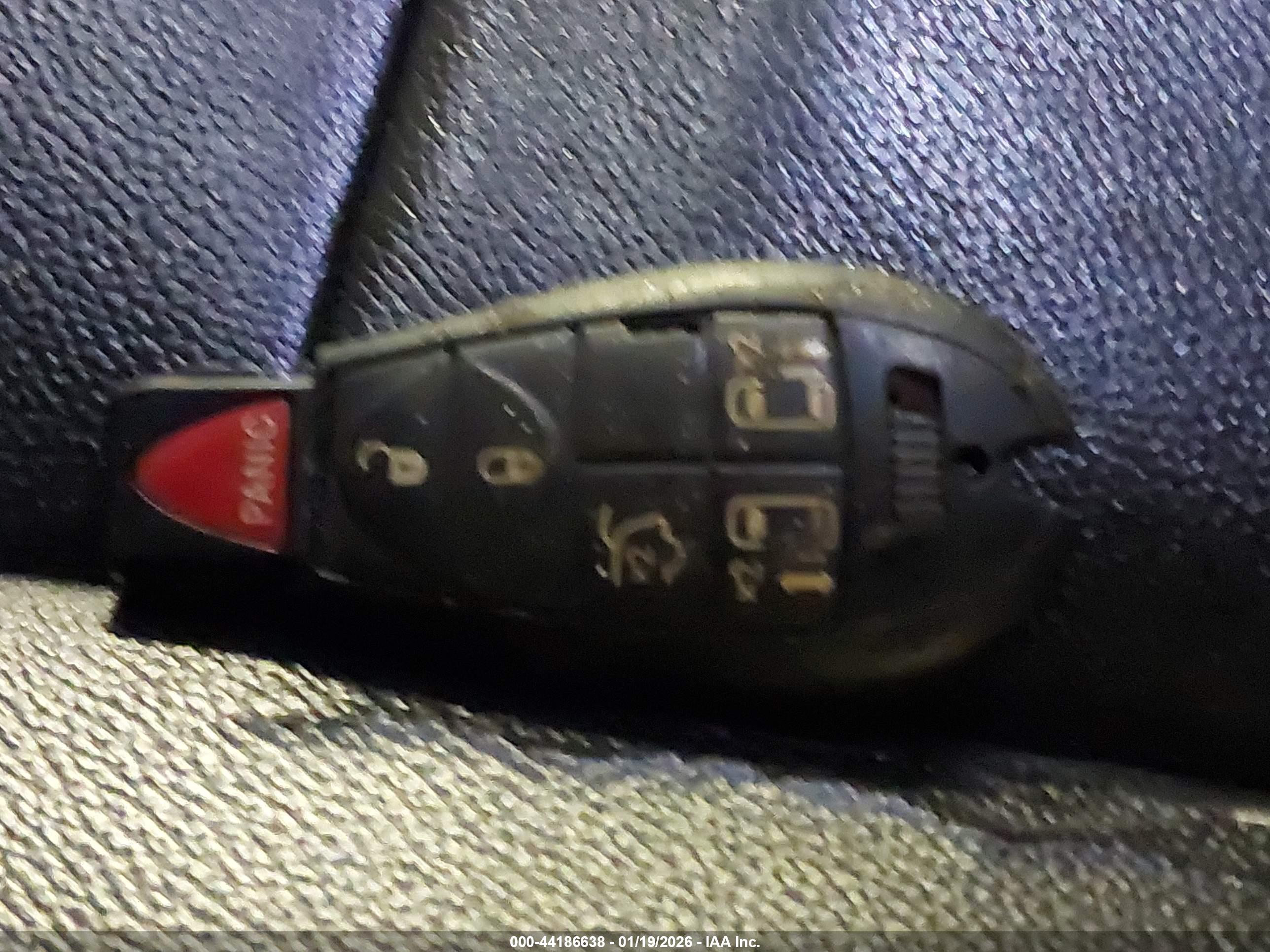 CHRYSLER TOWN image 11