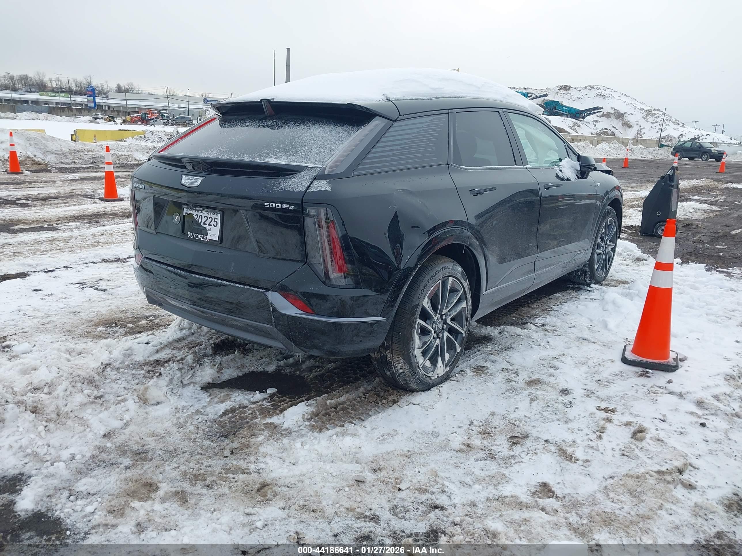 CADILLAC OPTIQ image 4