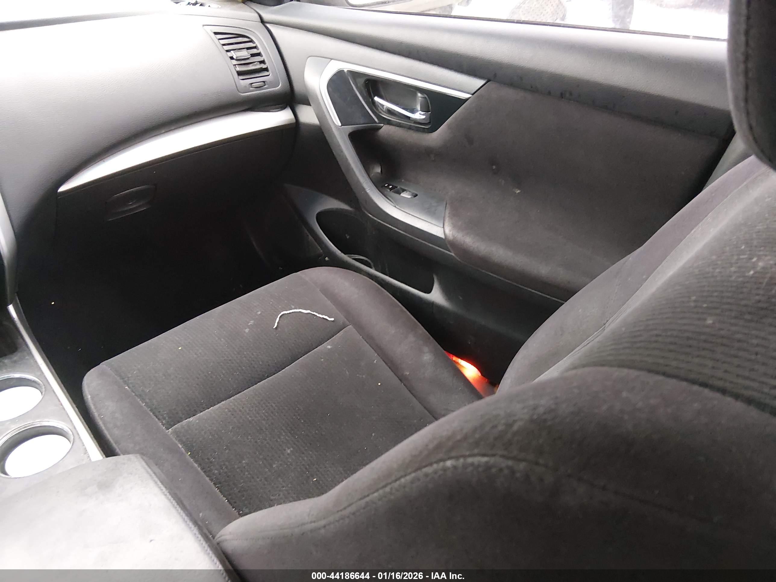 NISSAN ALTIMA image 5