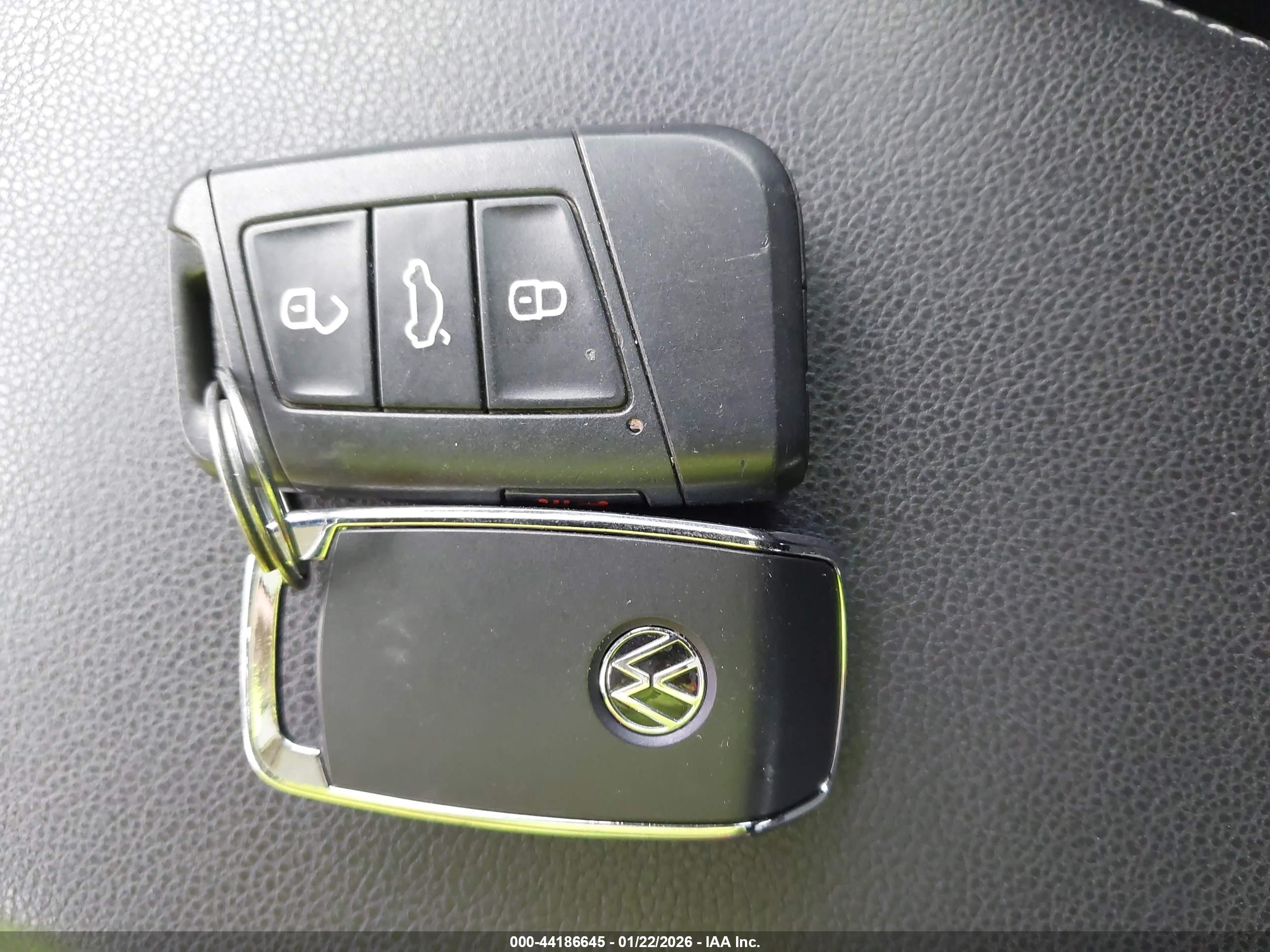 VOLKSWAGEN JETTA image 11