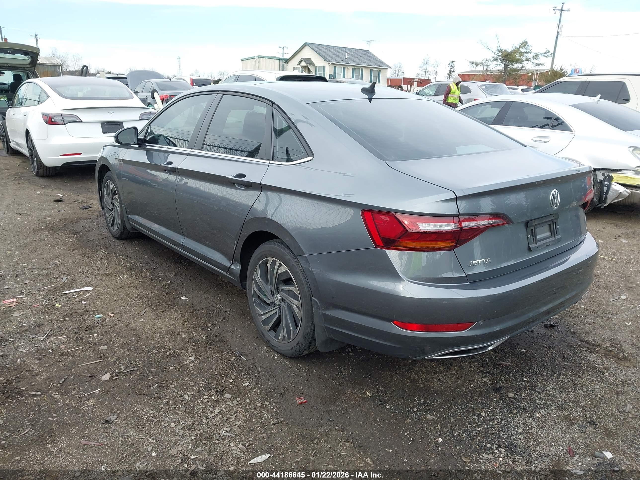 VOLKSWAGEN JETTA image 3