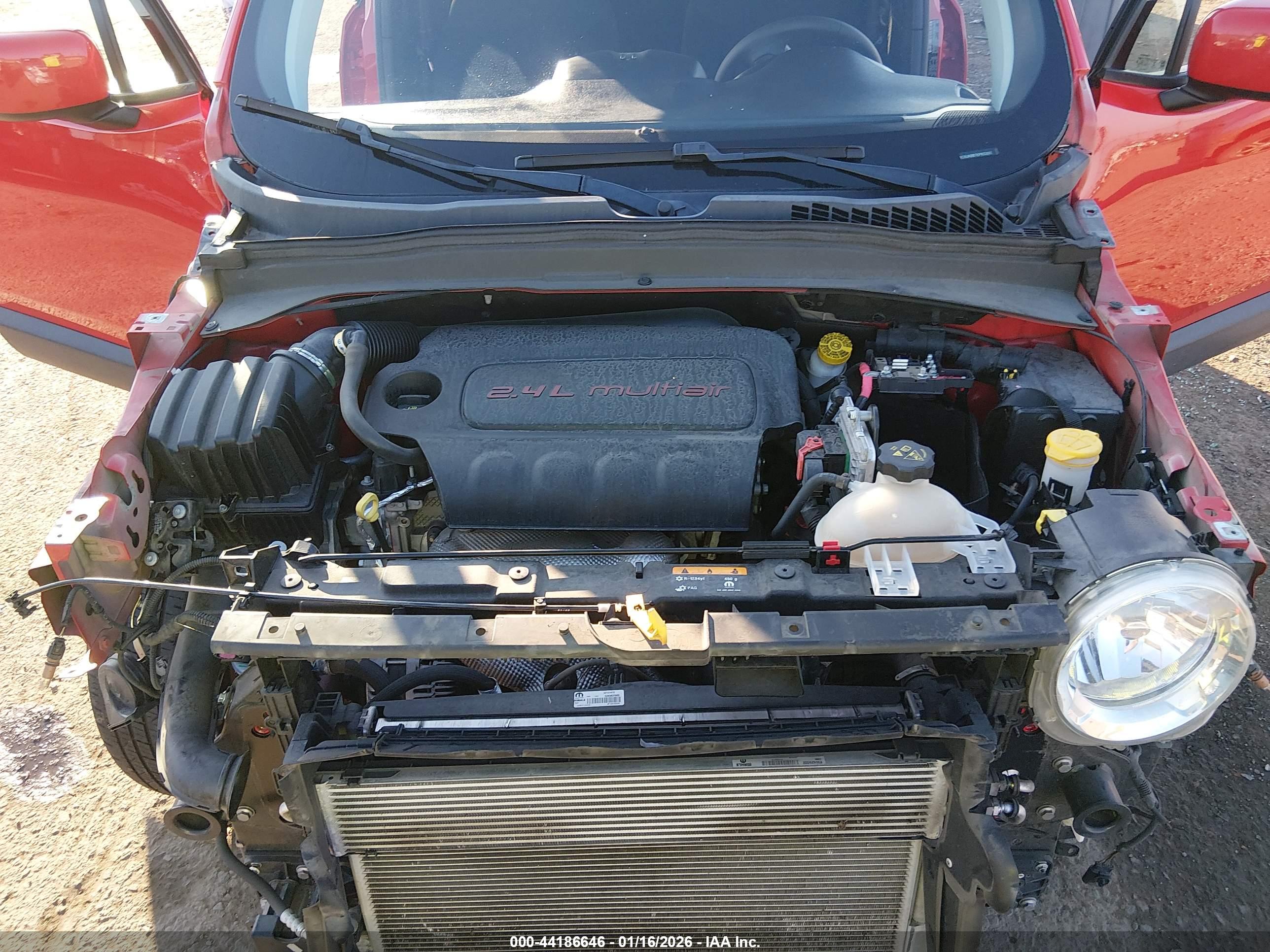 JEEP RENEGADE image 10