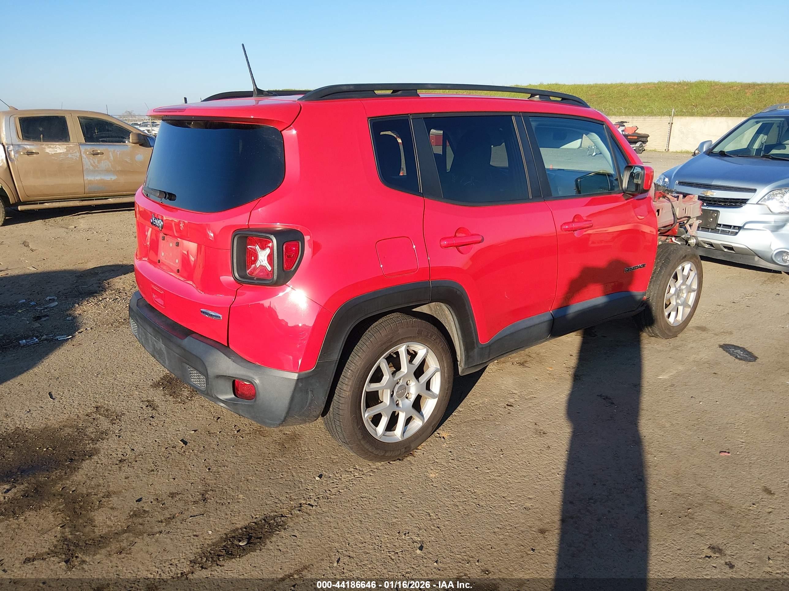 JEEP RENEGADE image 4