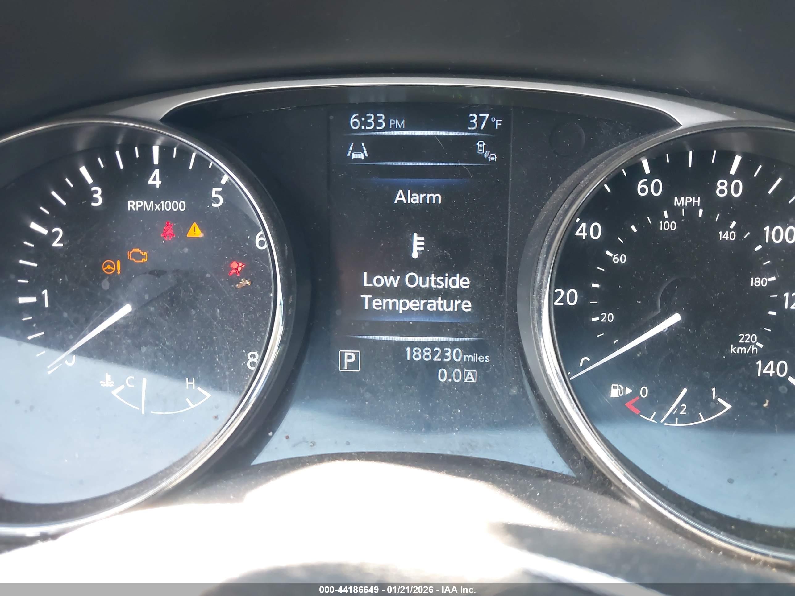 NISSAN ROGUE image 7