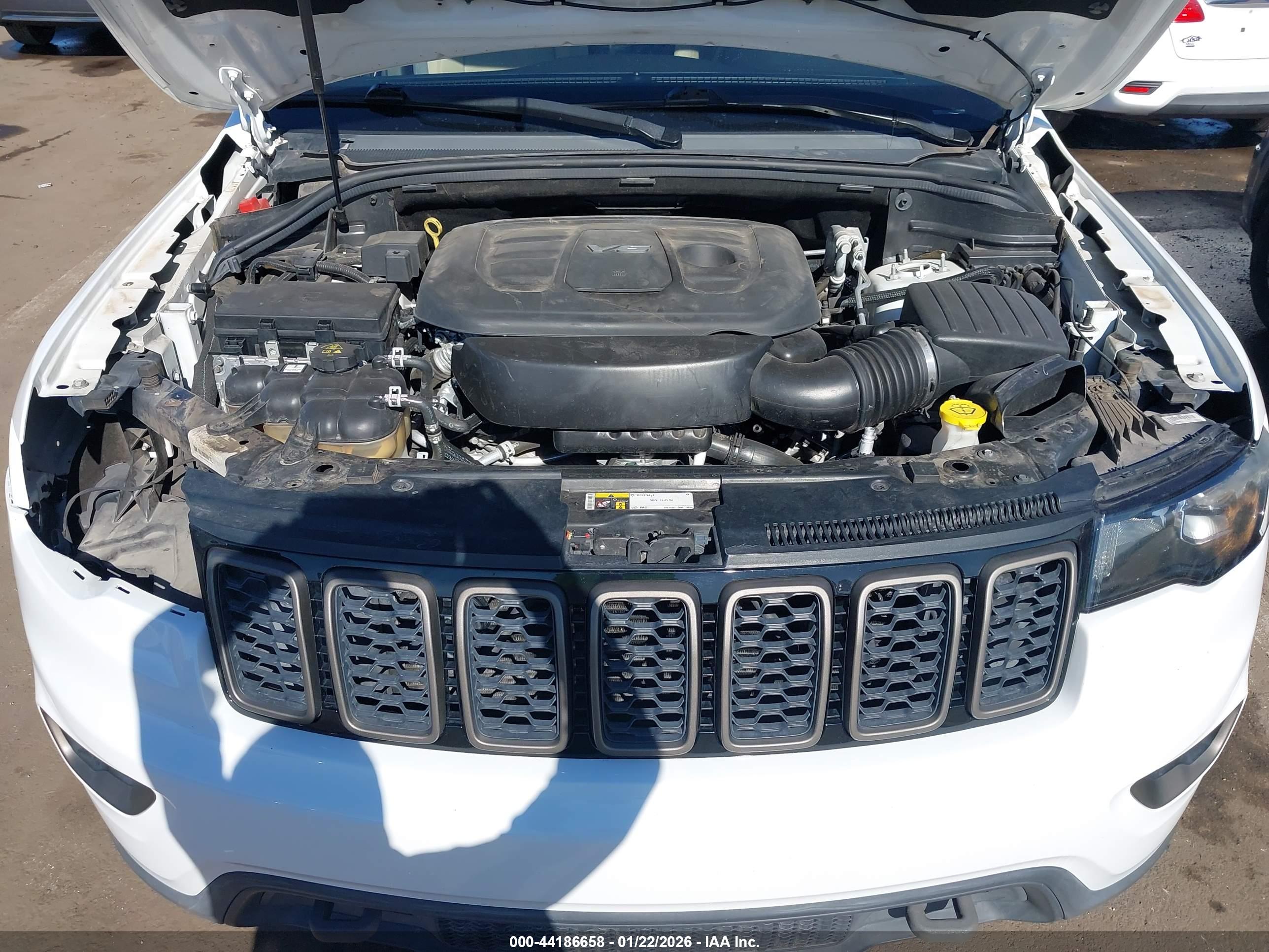 JEEP GRAND image 10