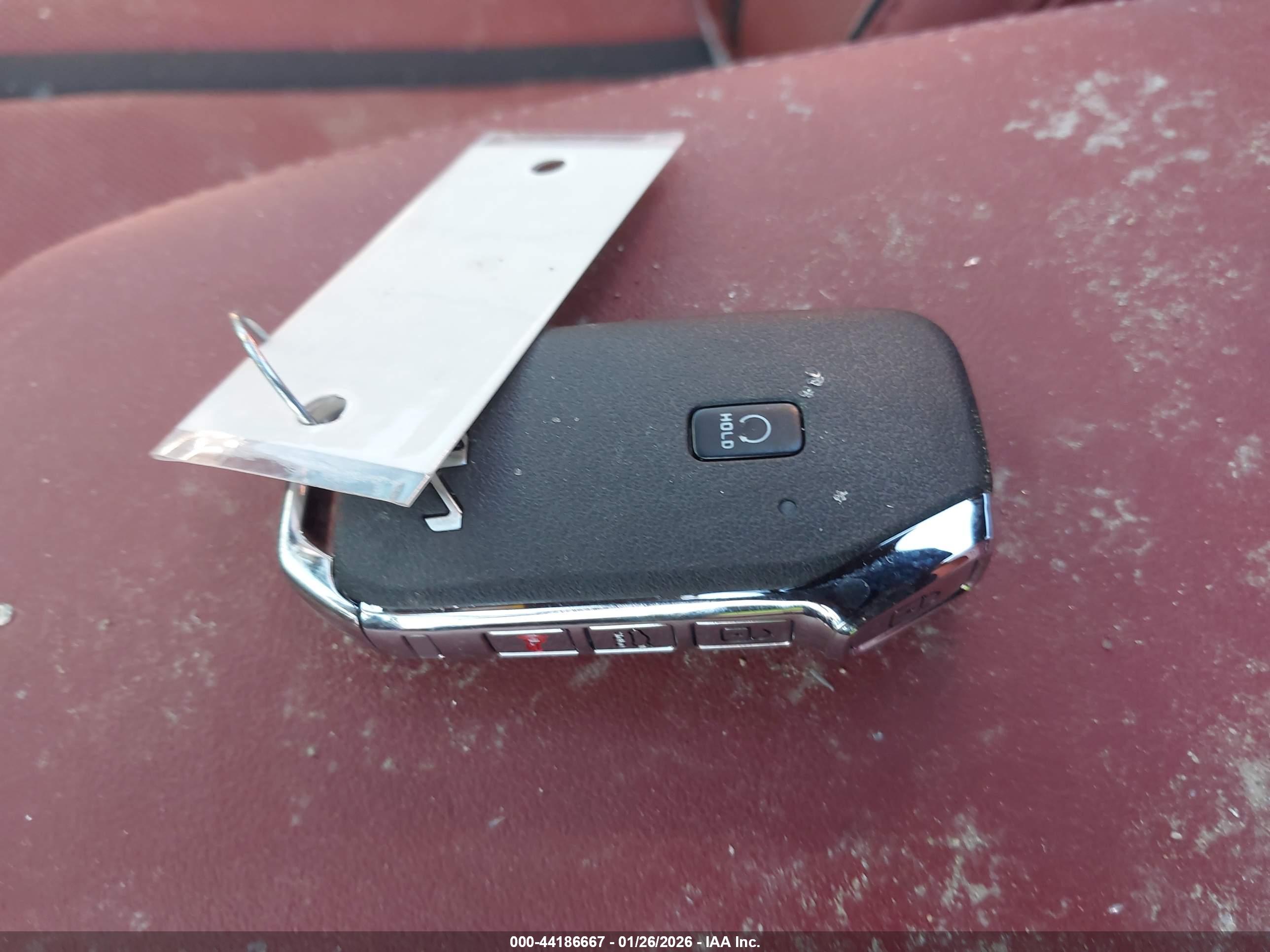 KIA K5 image 11