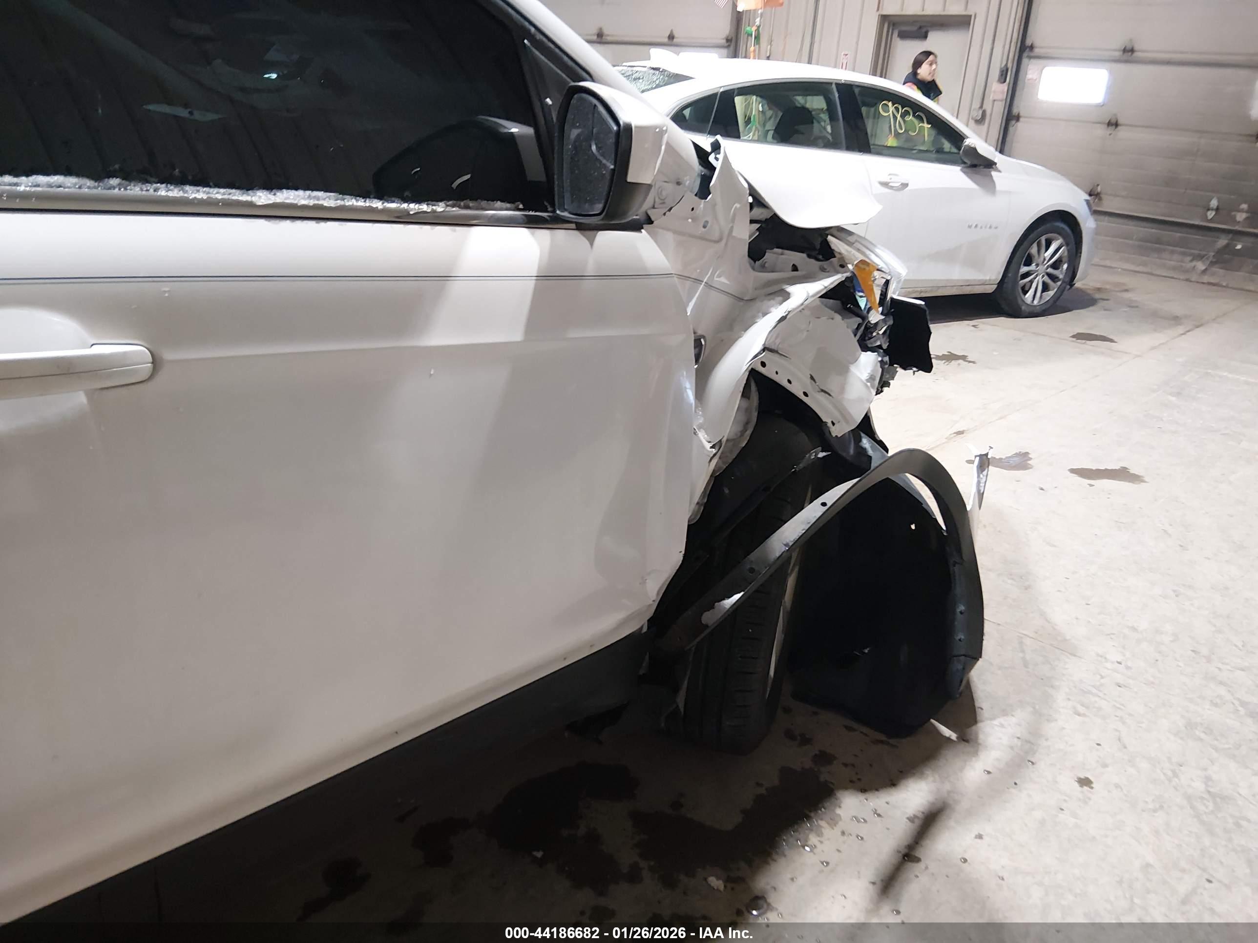 FORD ESCAPE image 6