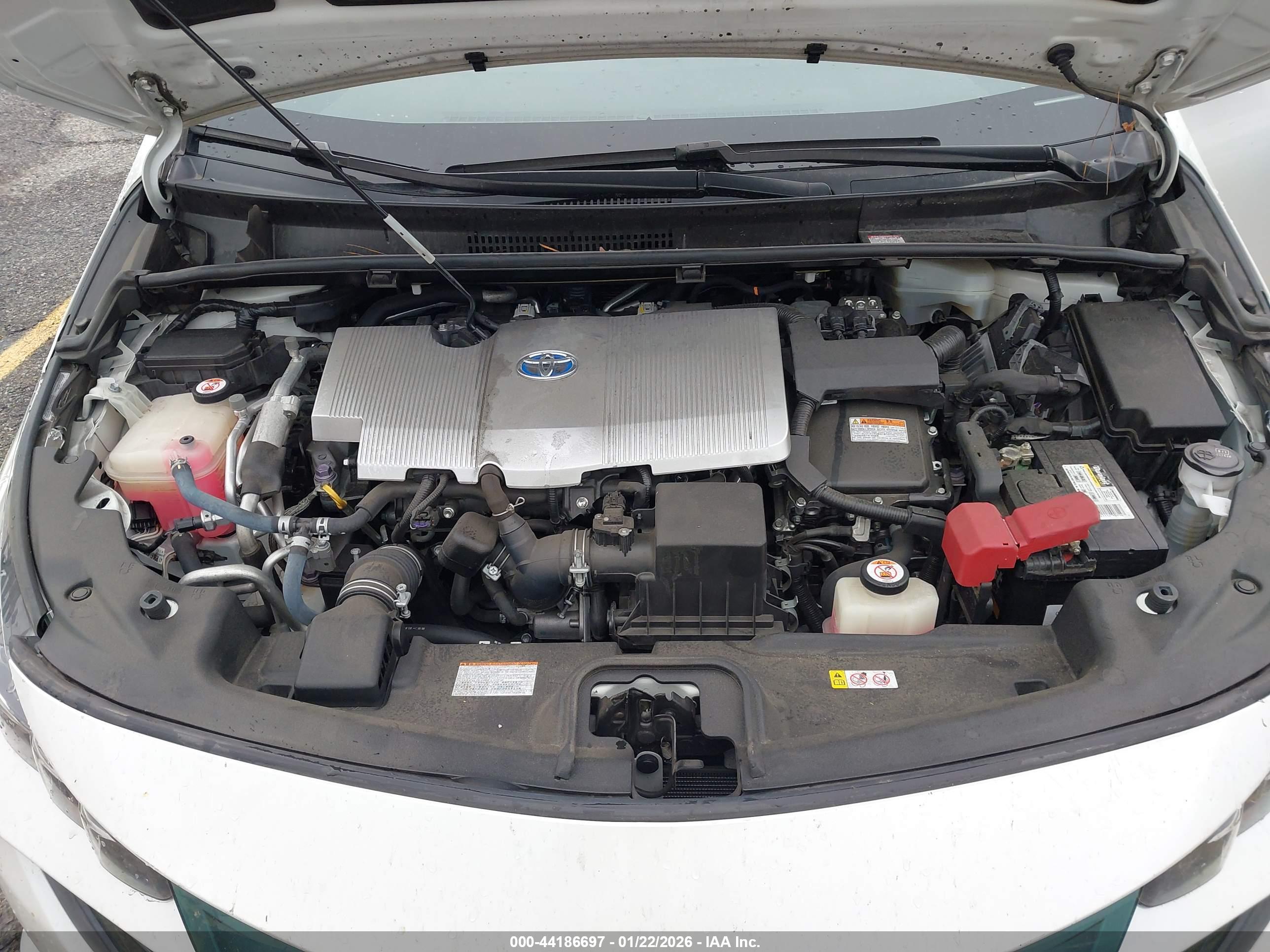 TOYOTA PRIUS image 10