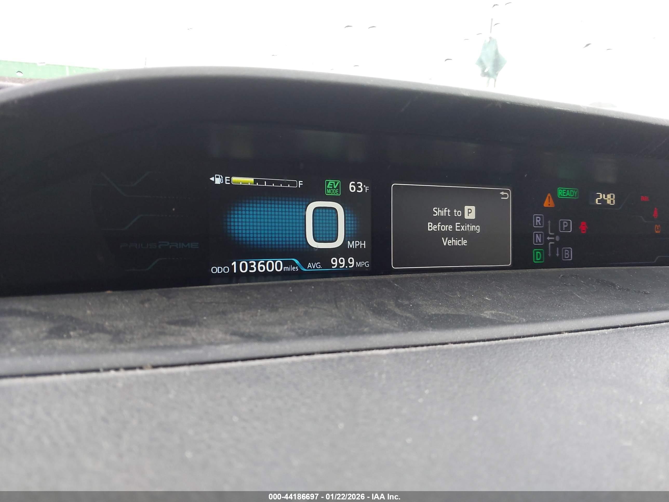 TOYOTA PRIUS image 7