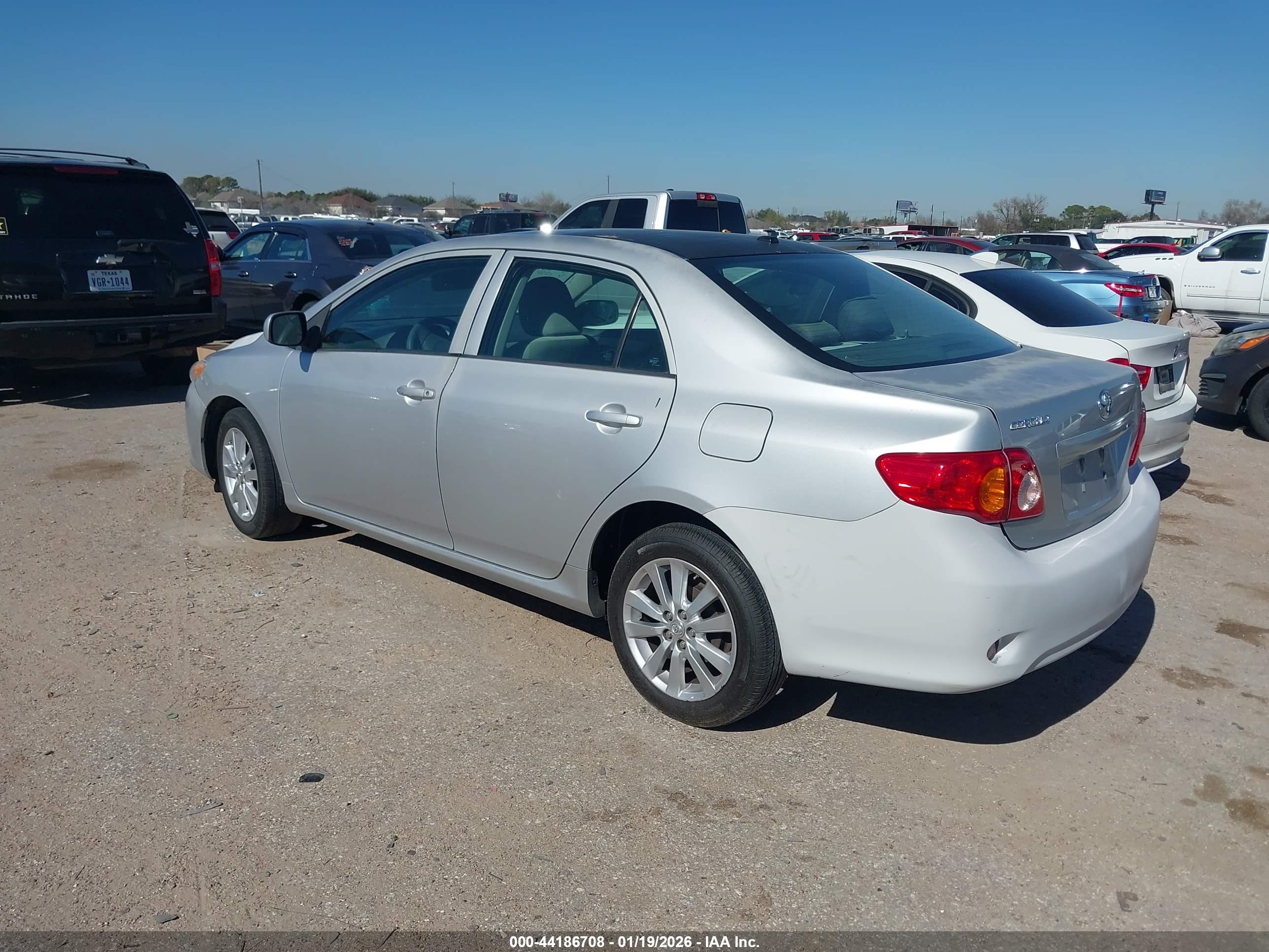 TOYOTA COROLLA image 3