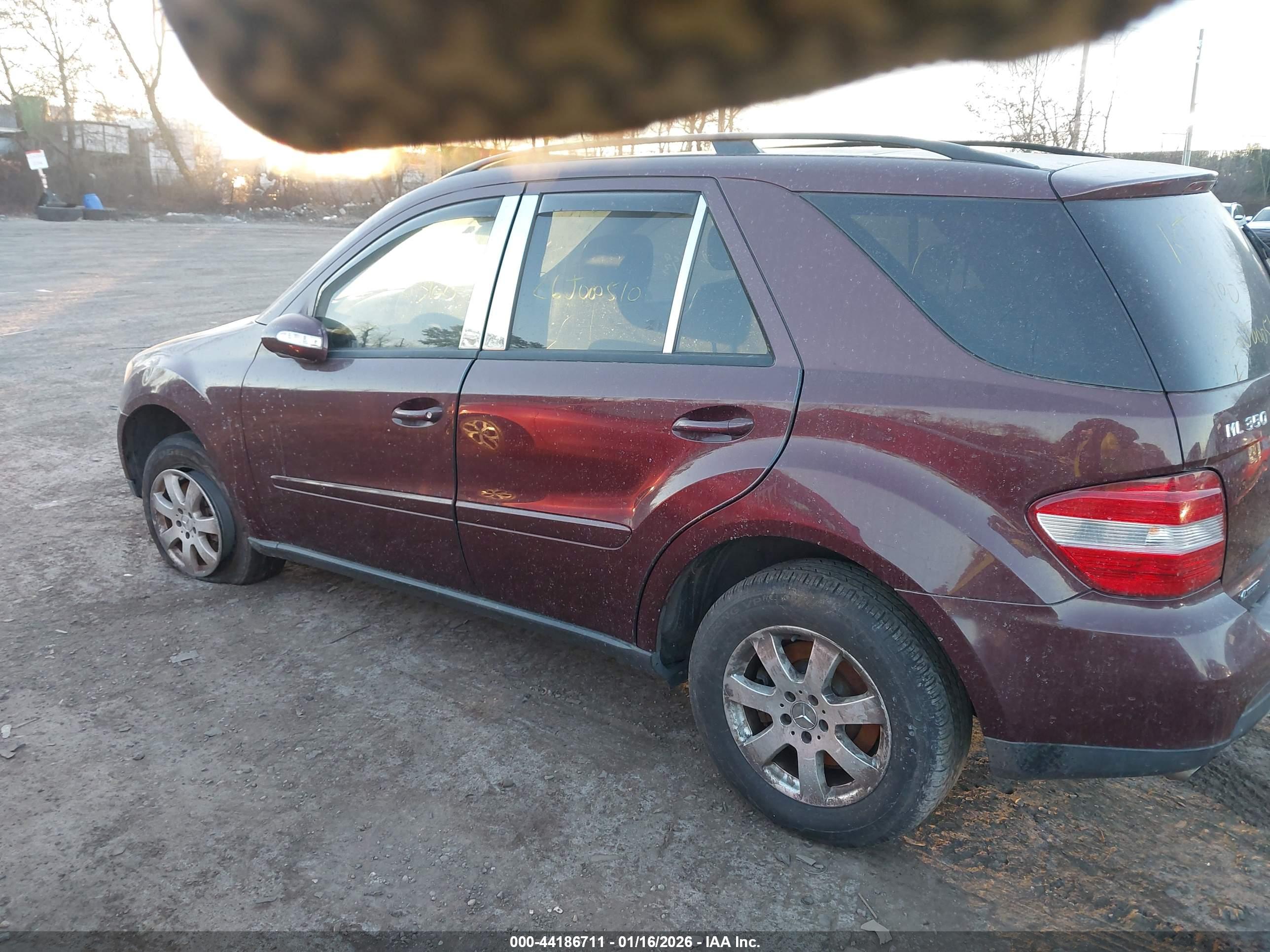MERCEDES-BENZ ML image 3