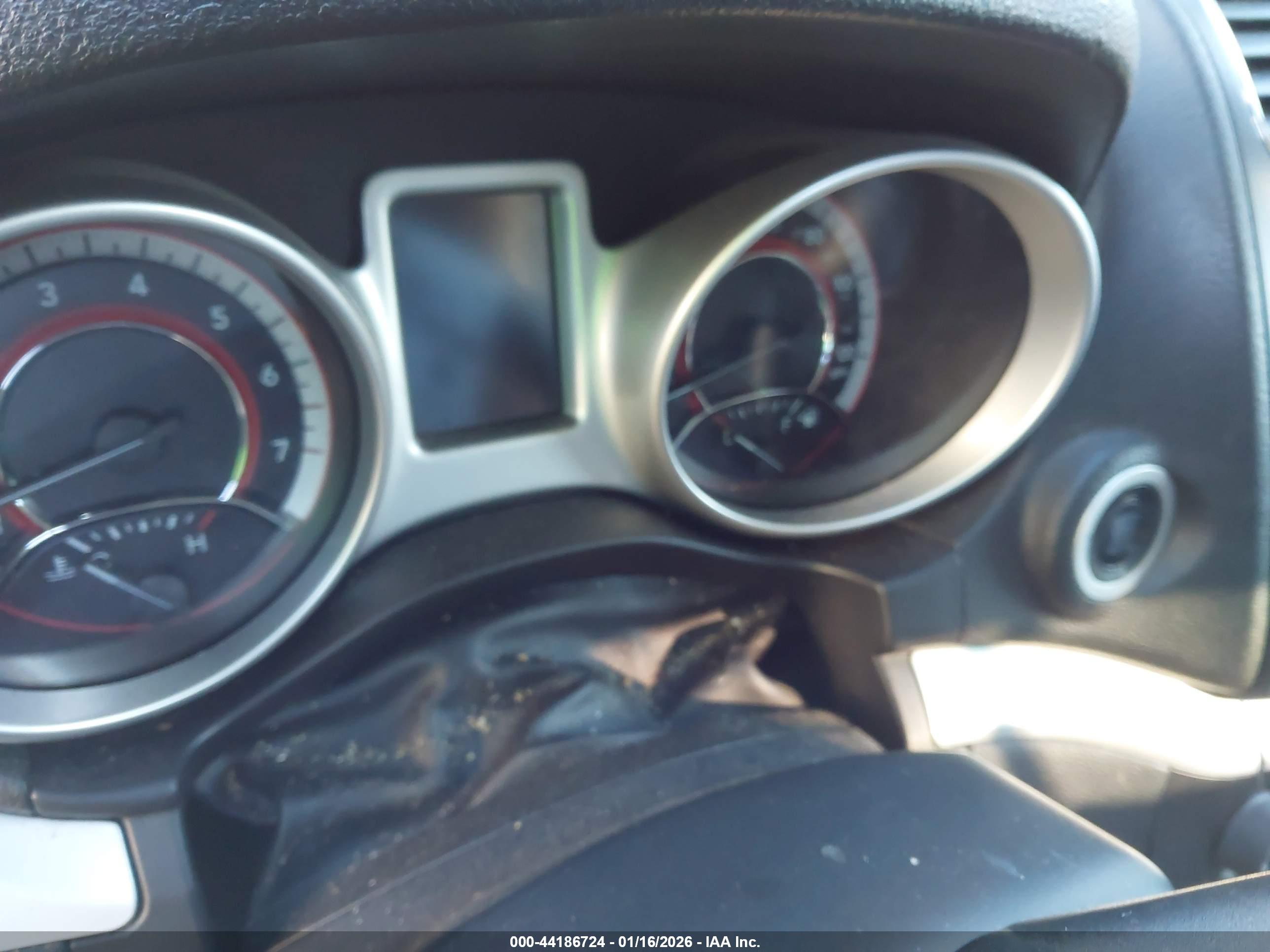 DODGE JOURNEY image 7