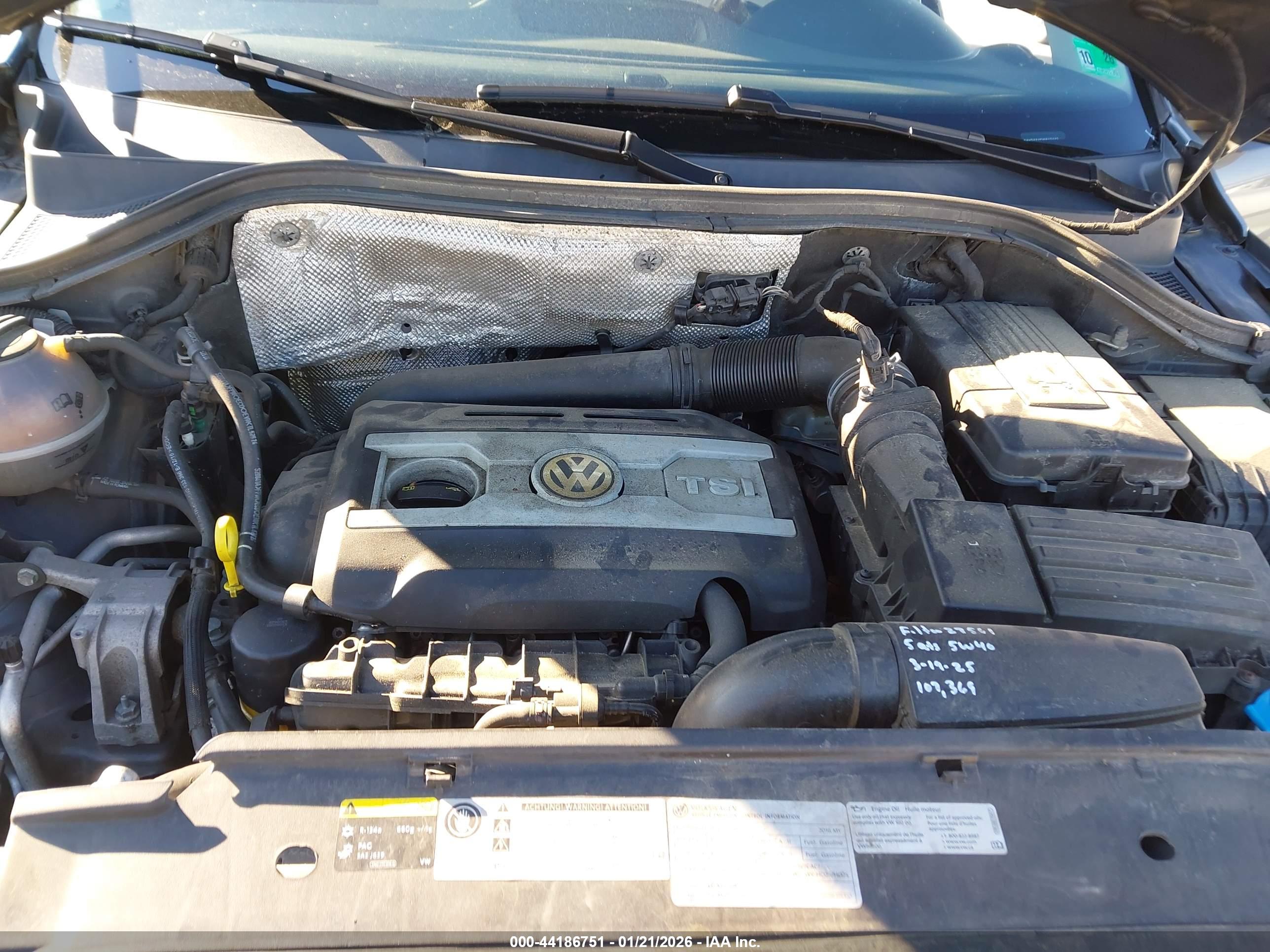 VOLKSWAGEN TIGUAN image 10