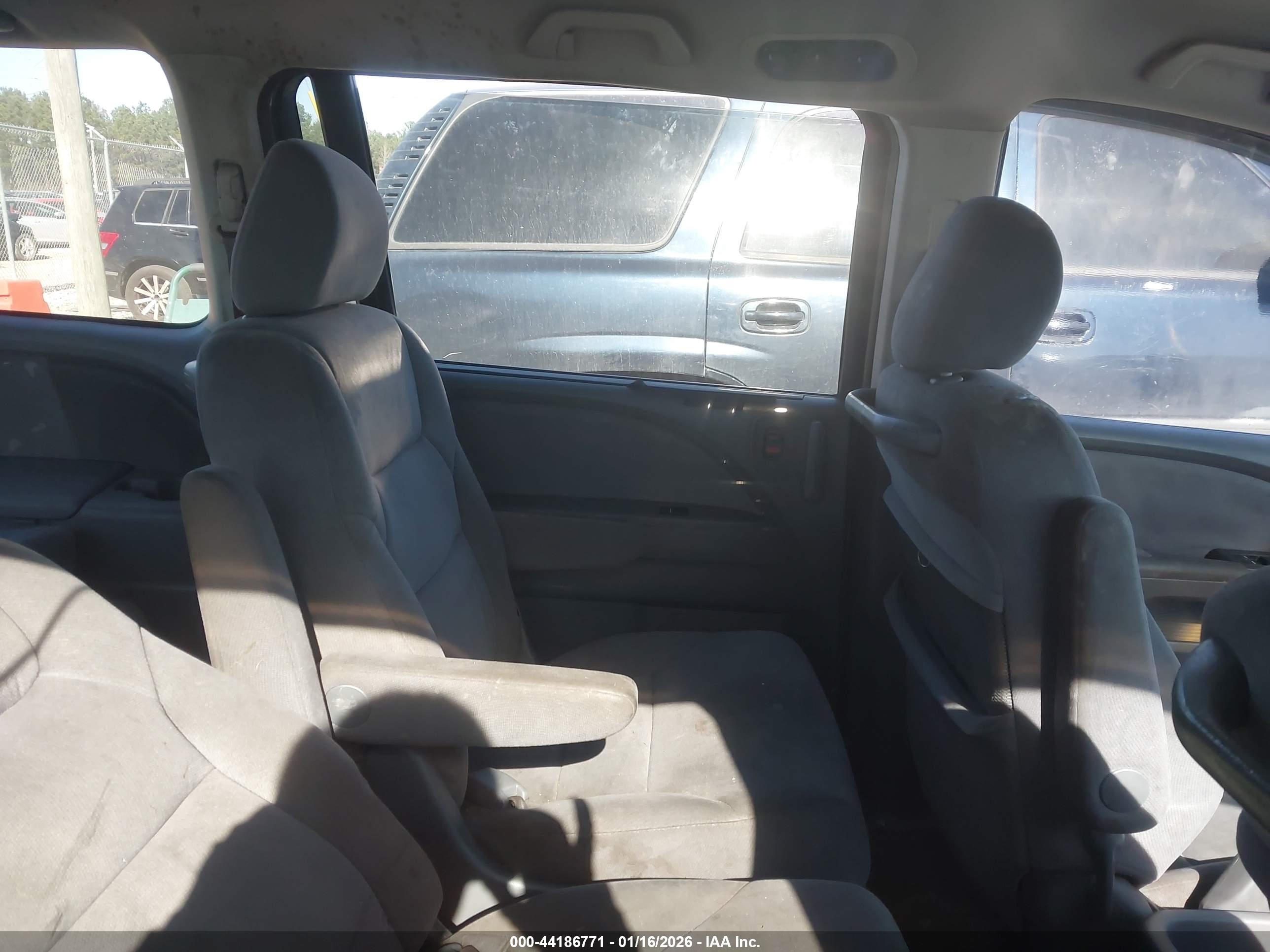HONDA ODYSSEY image 8