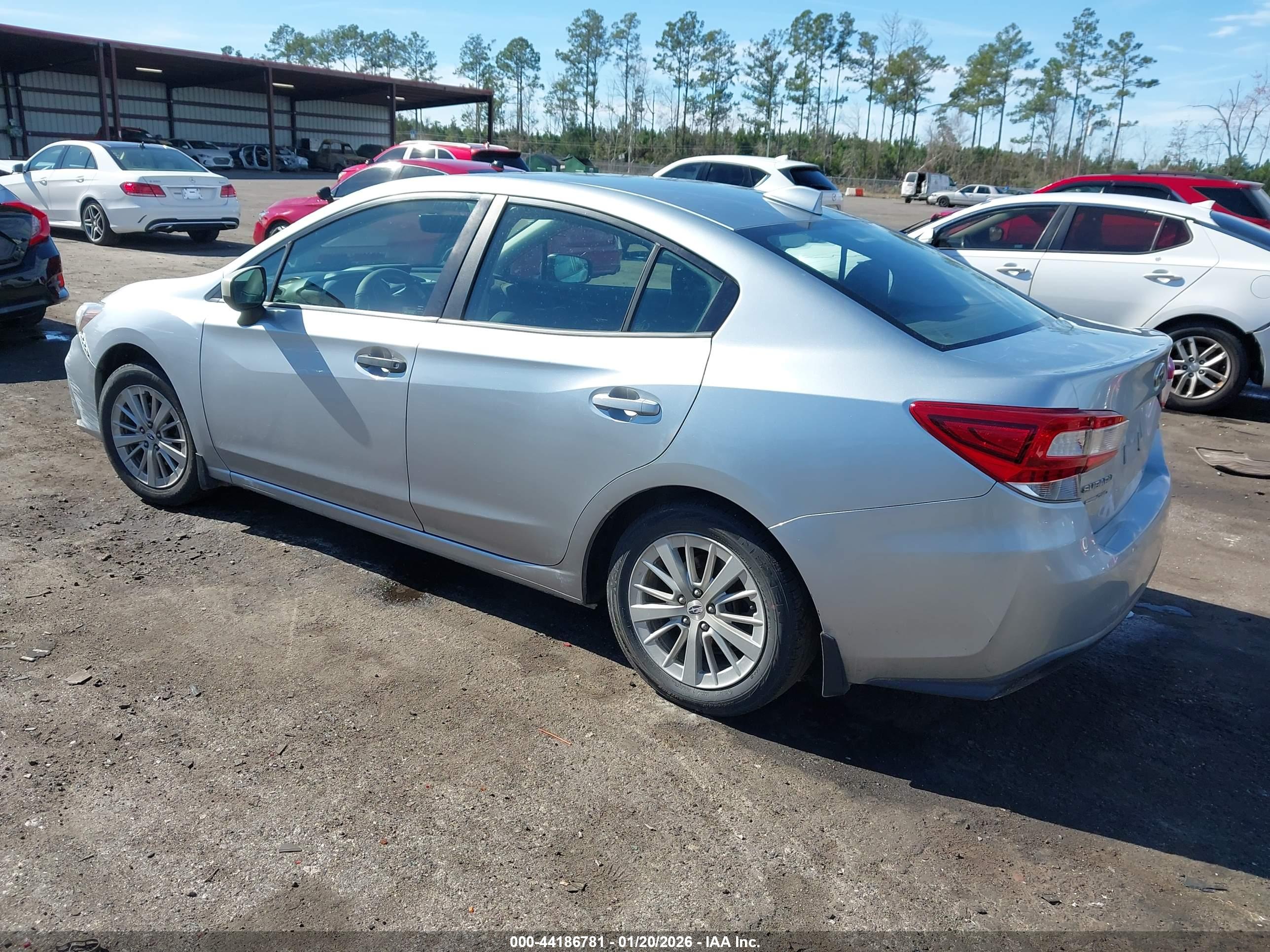 SUBARU IMPREZA image 3