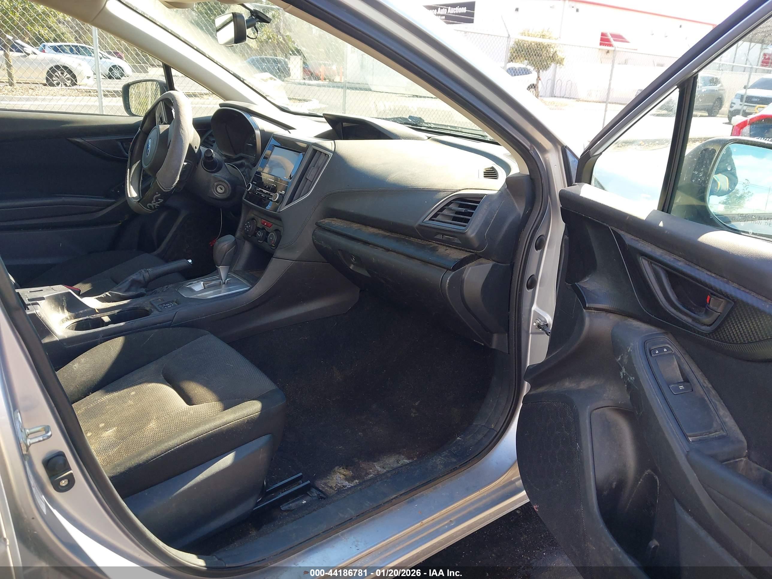 SUBARU IMPREZA image 5