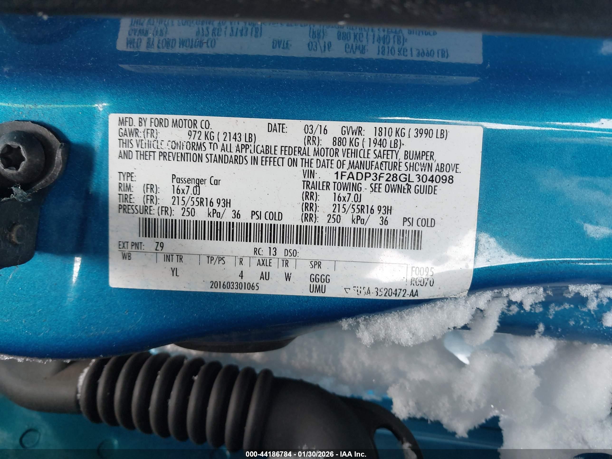 FORD FOCUS image 9