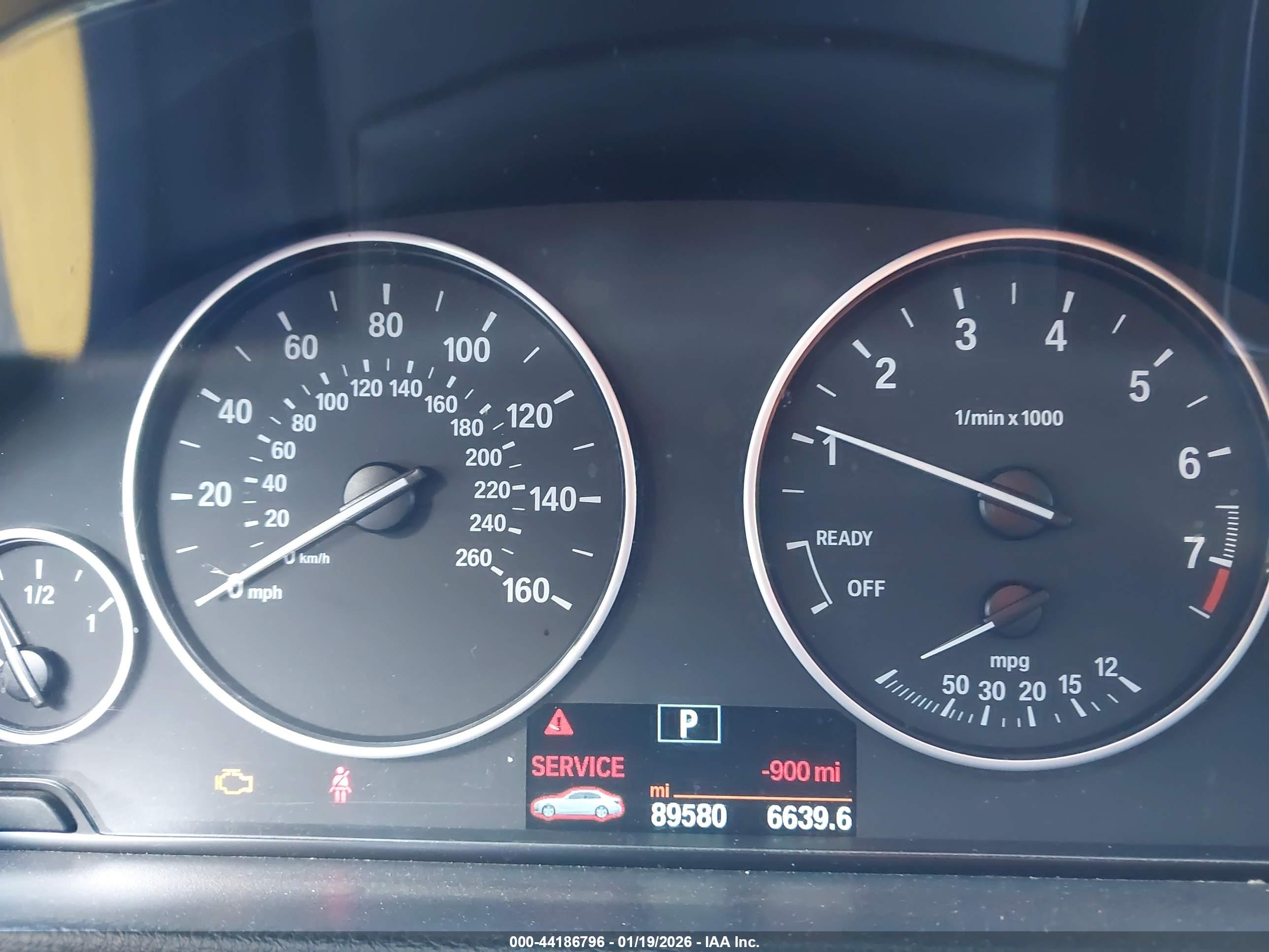 BMW 320I image 7
