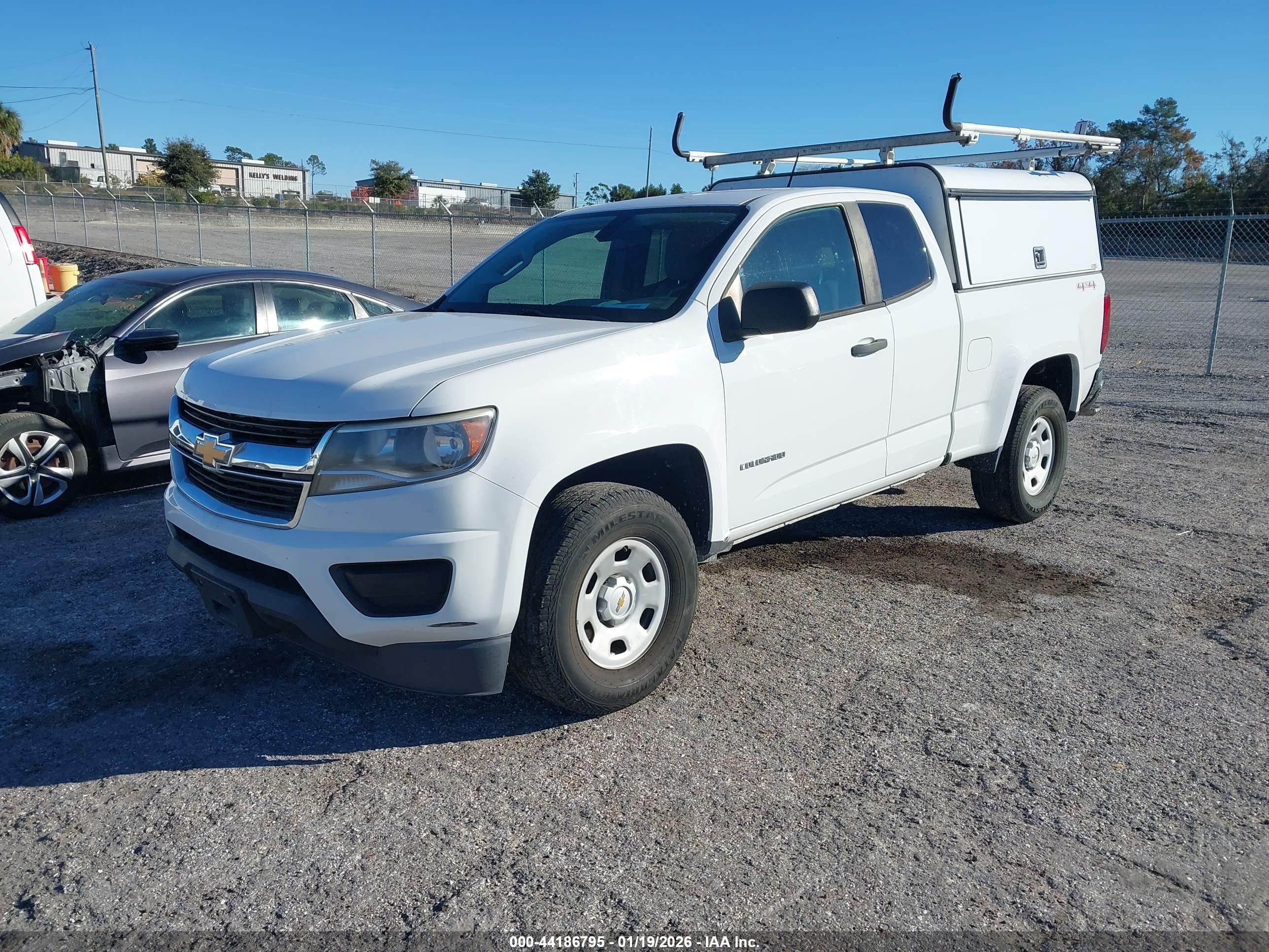 CHEVROLET COLORADO image 6