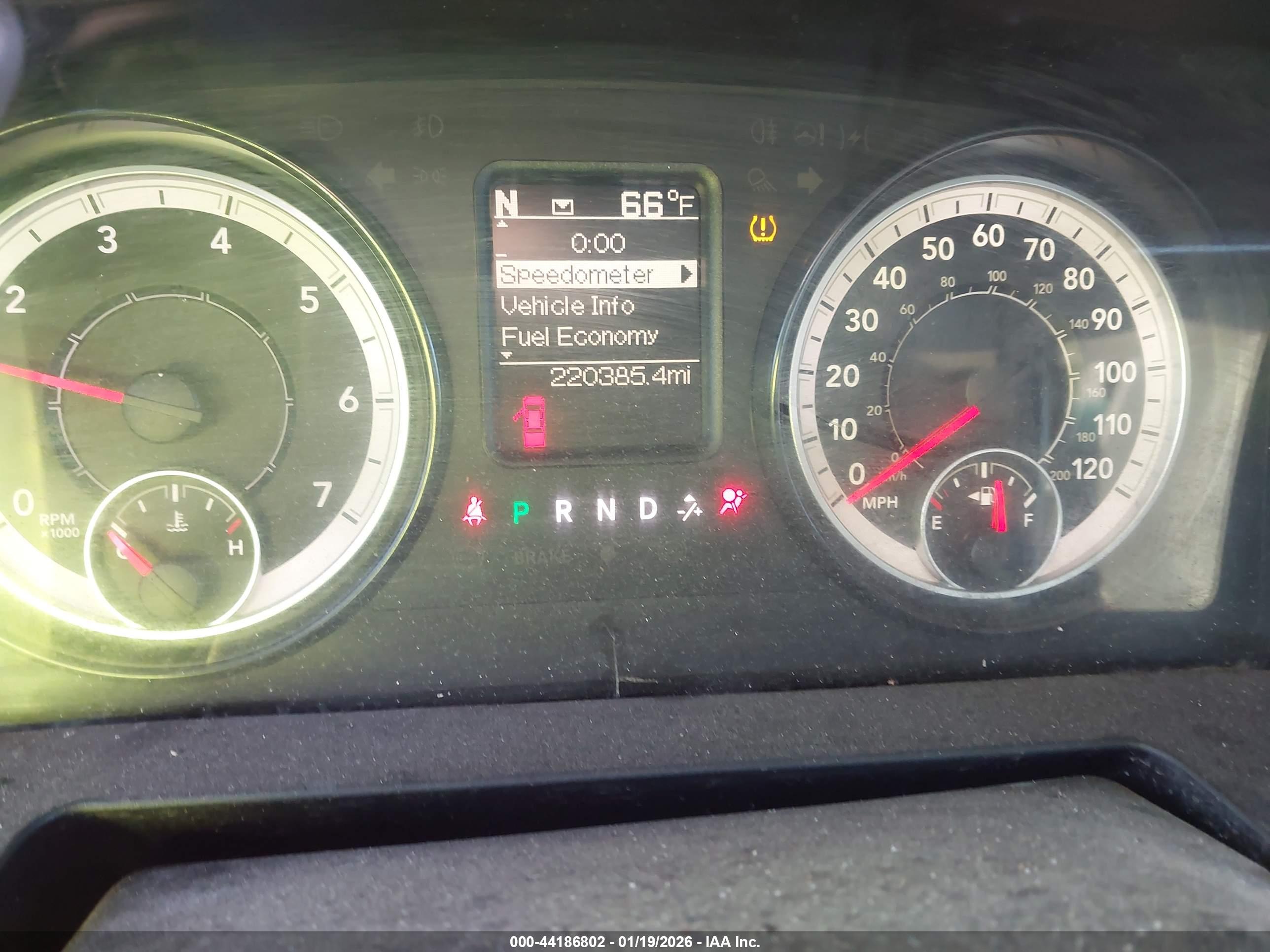 RAM 2500 image 7