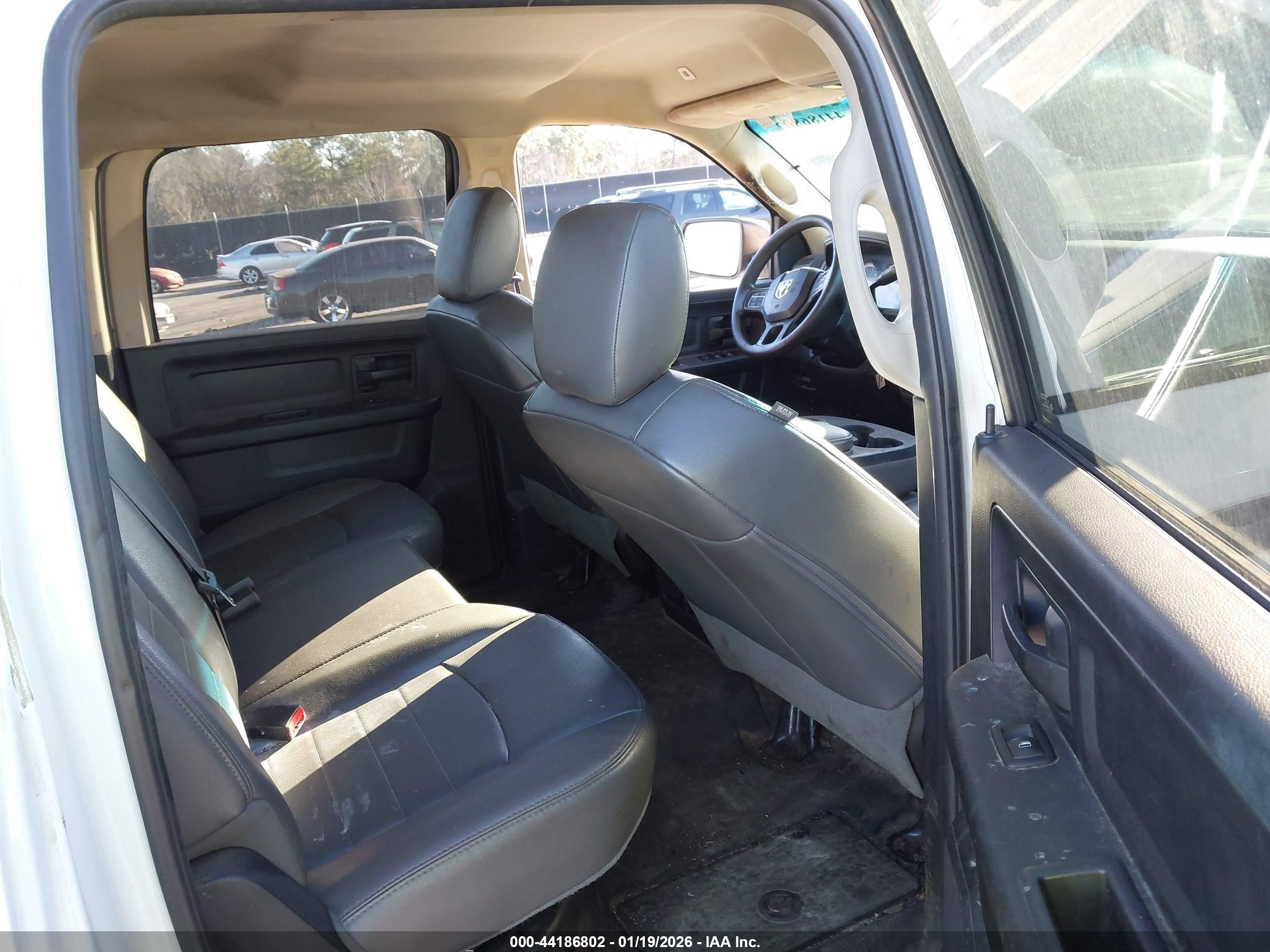 RAM 2500 image 8