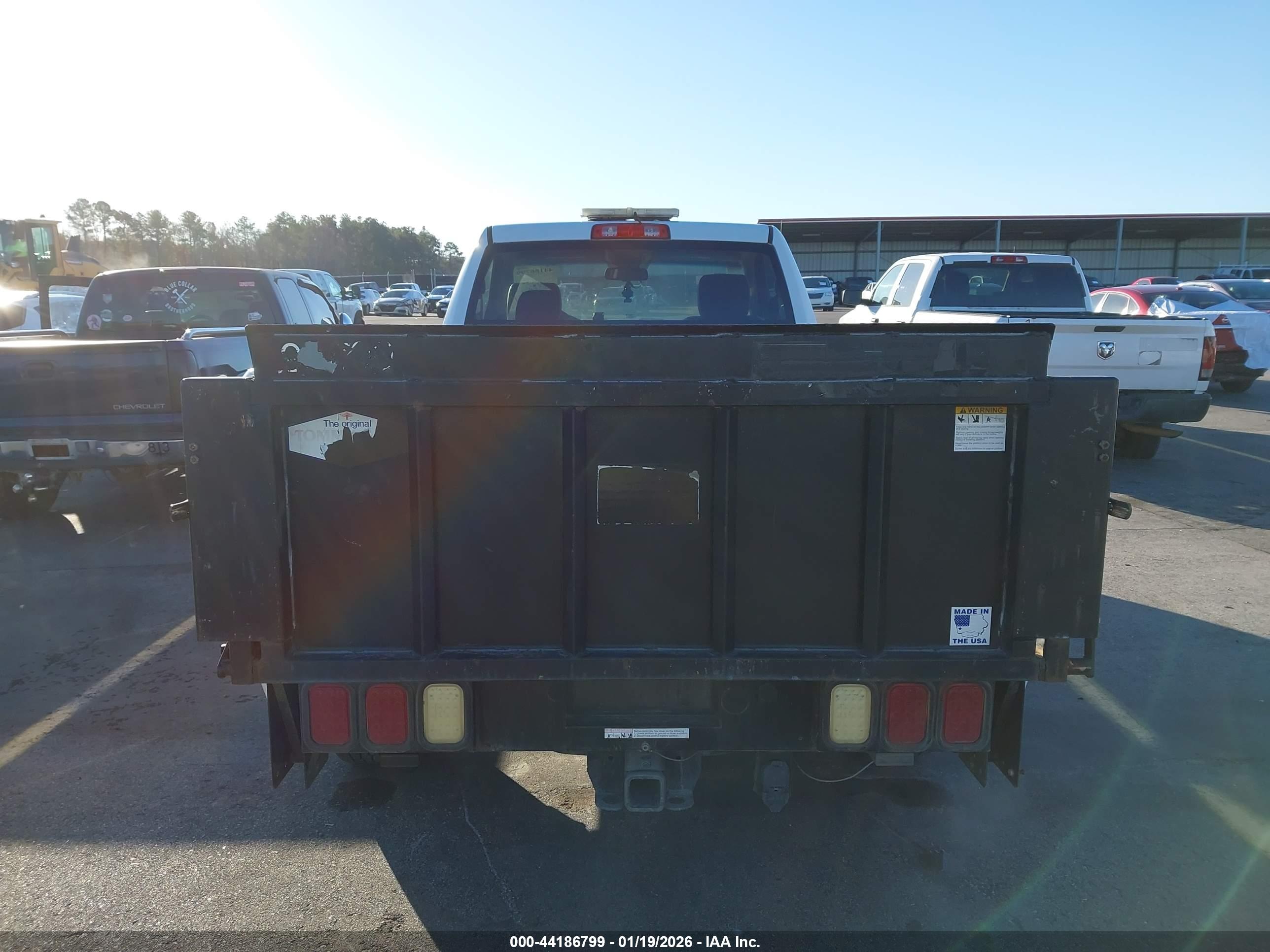 RAM 2500 image 8