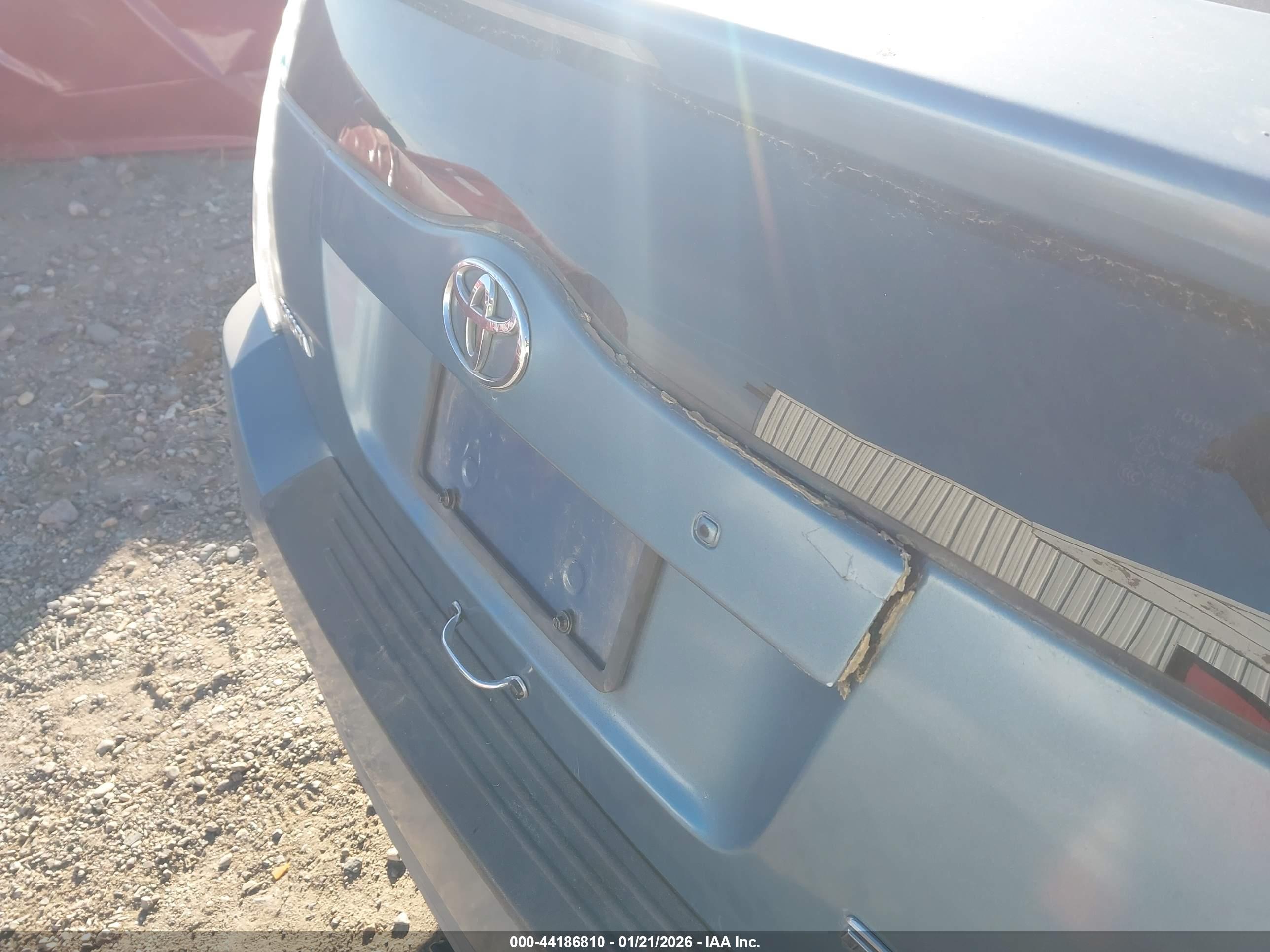 TOYOTA PRIUS image 6