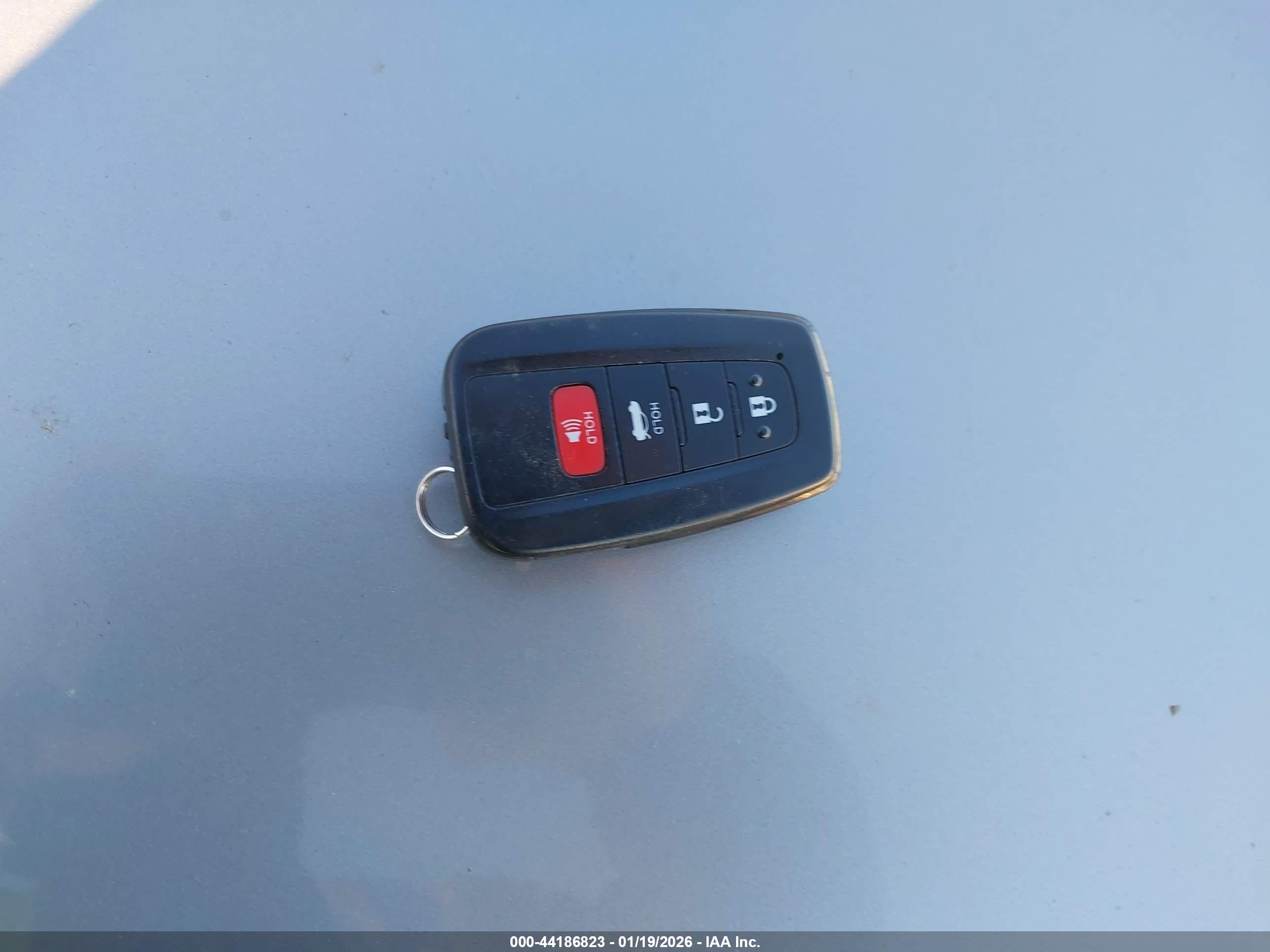 TOYOTA COROLLA image 11
