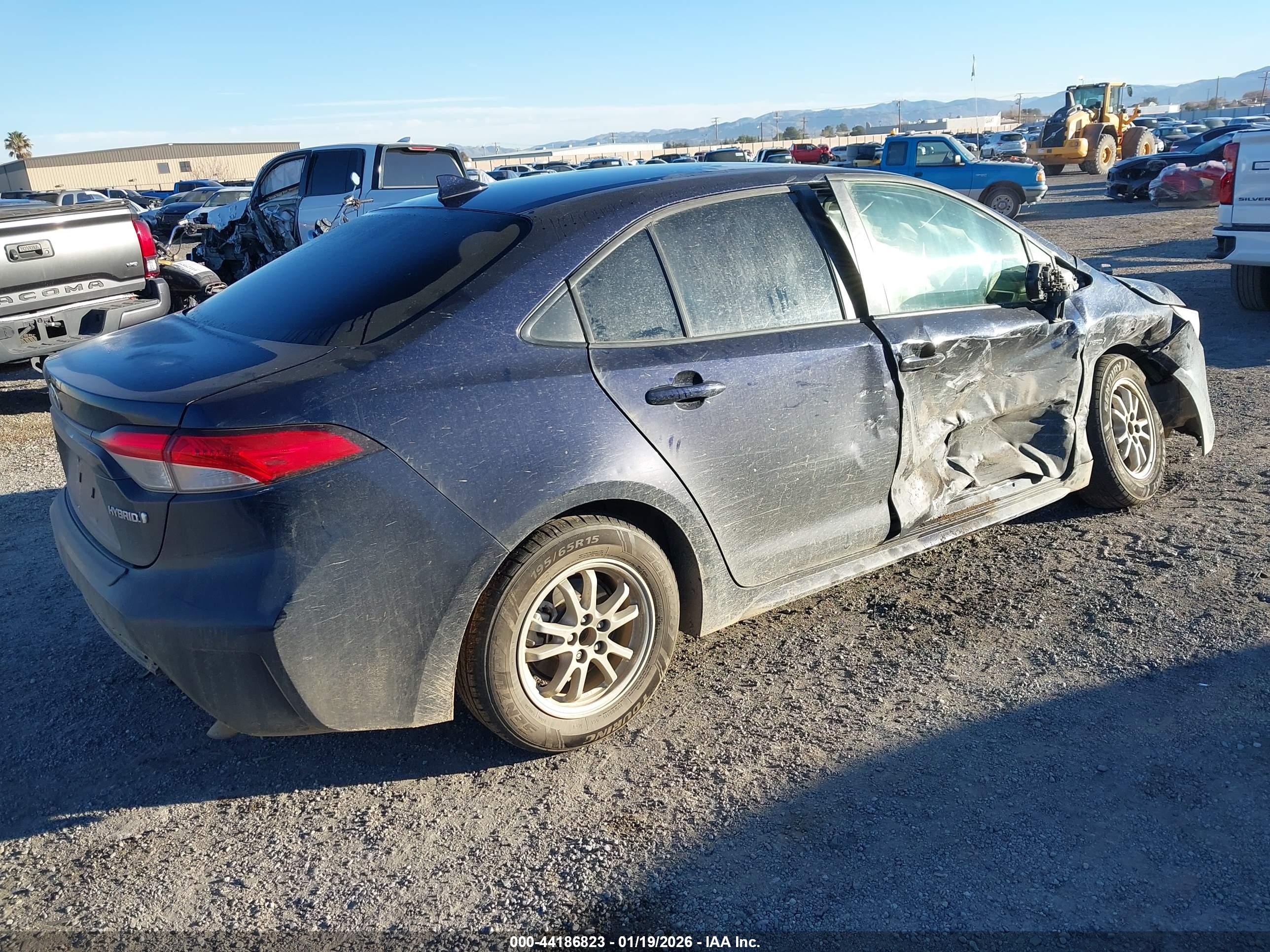 TOYOTA COROLLA image 4