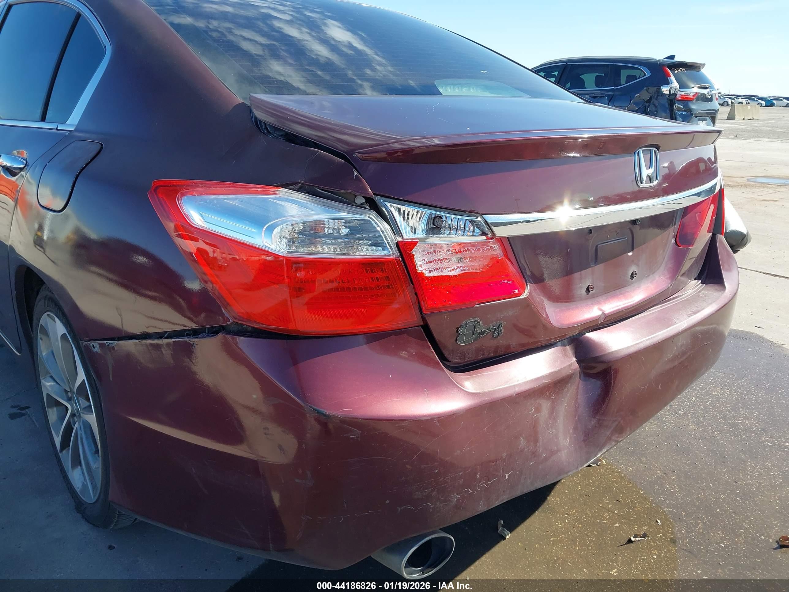 HONDA ACCORD image 6