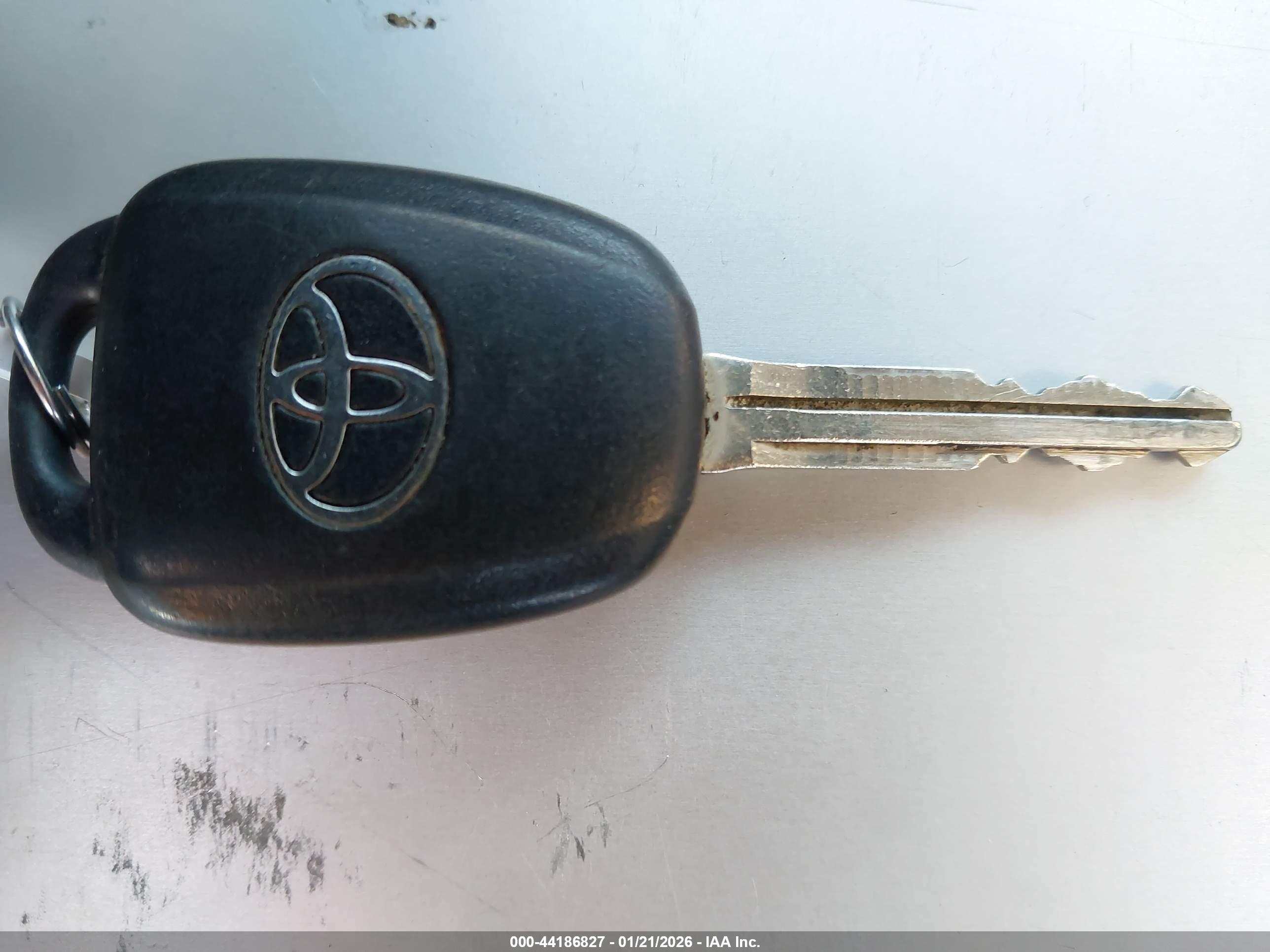 TOYOTA HIGHLANDER image 11