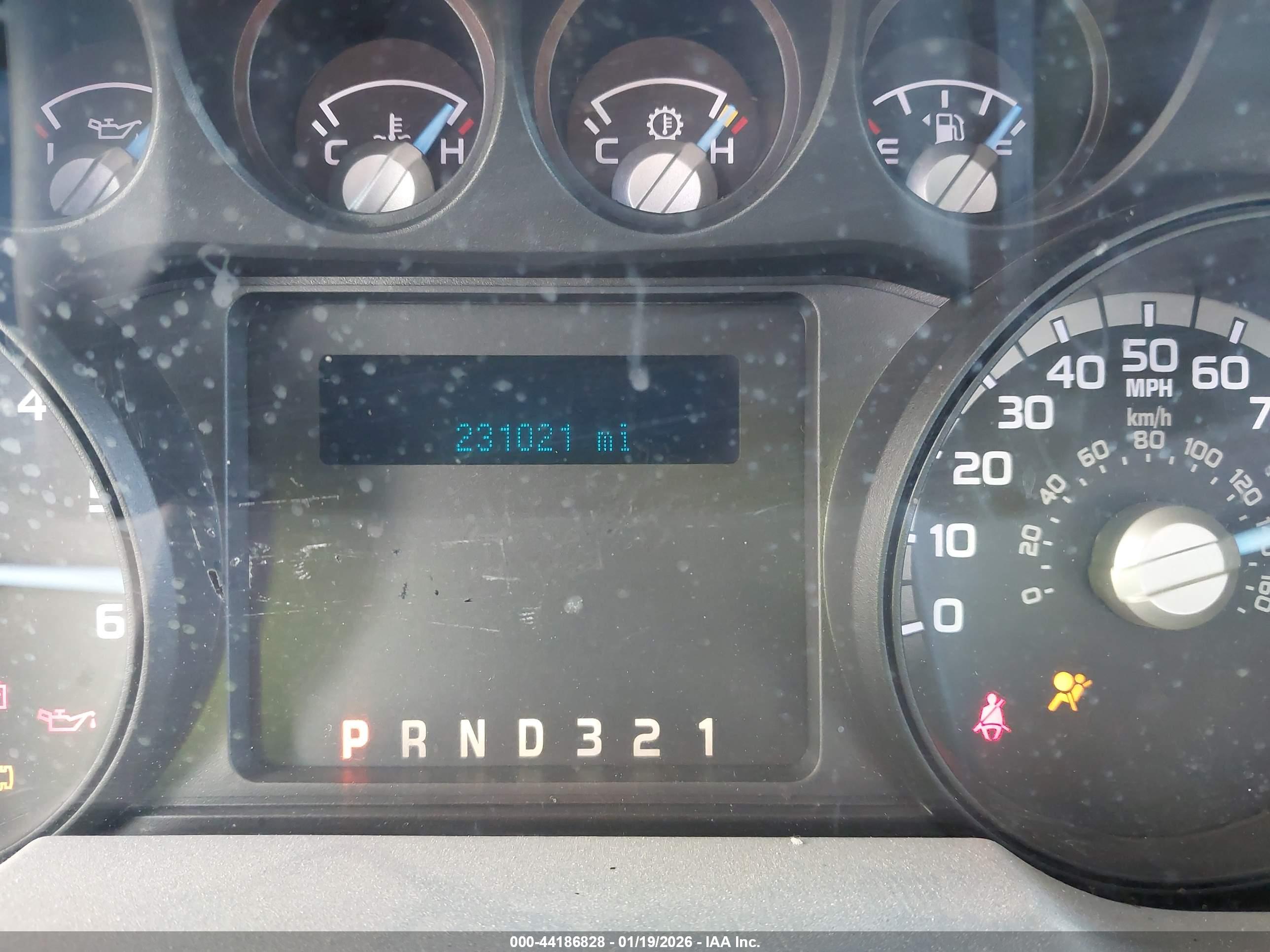 FORD F-550 image 6