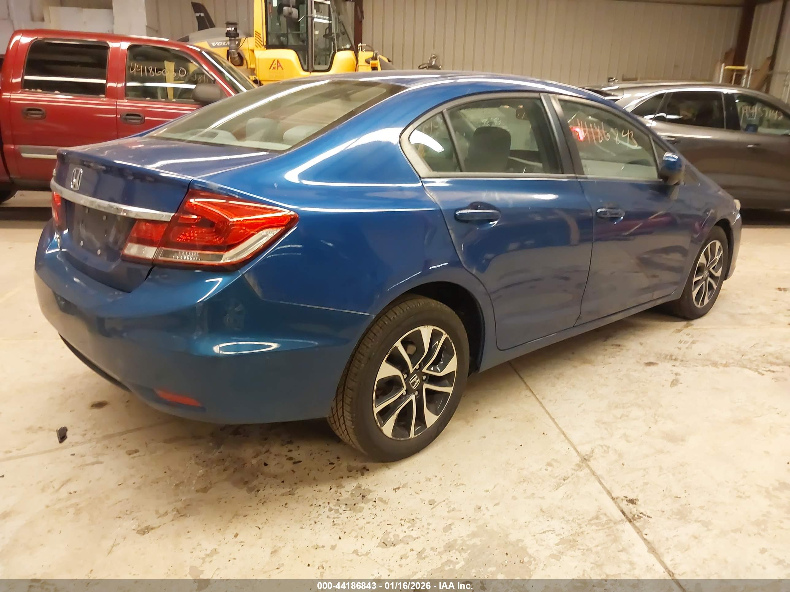 HONDA CIVIC image 4