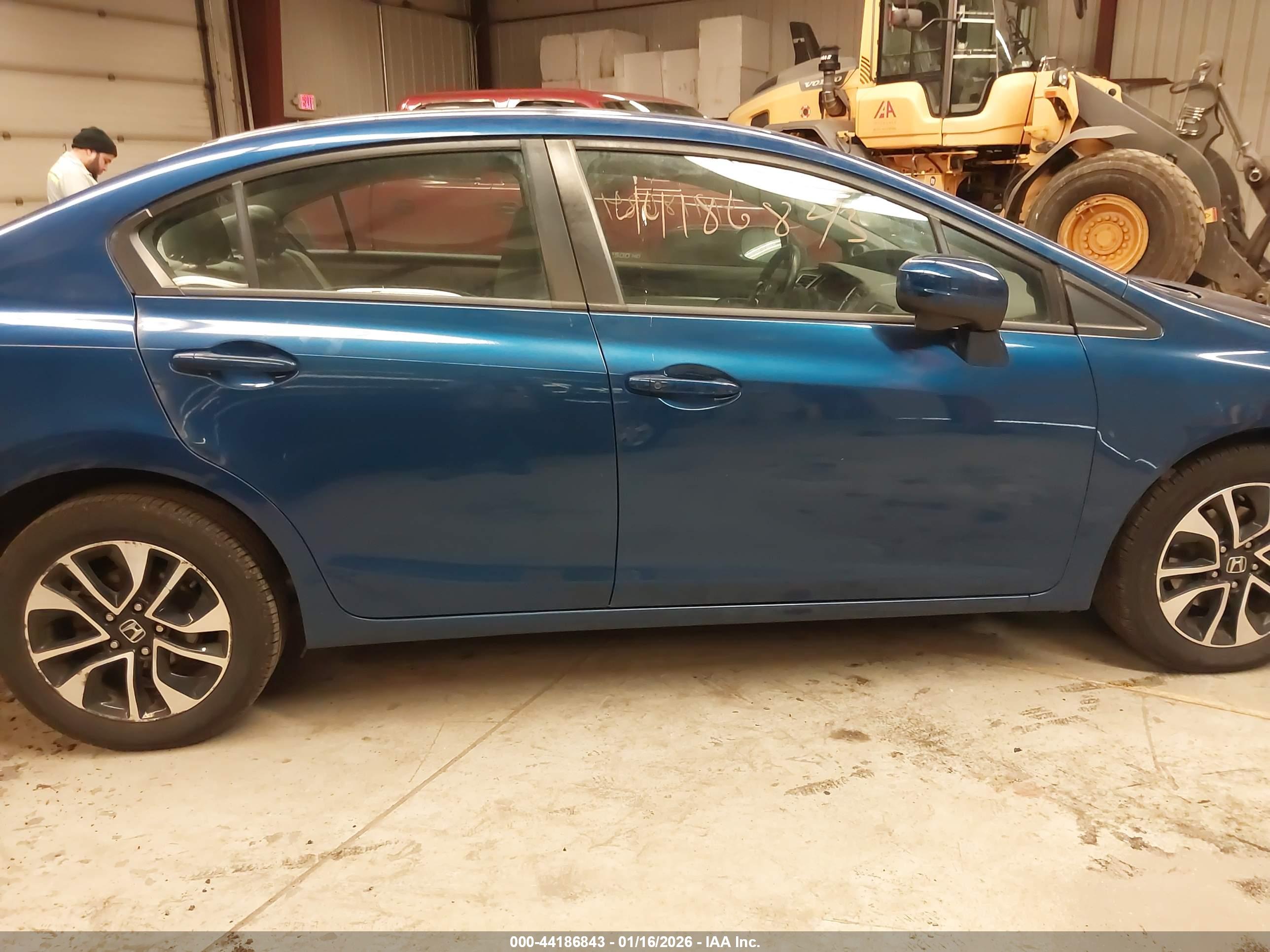 HONDA CIVIC image 5