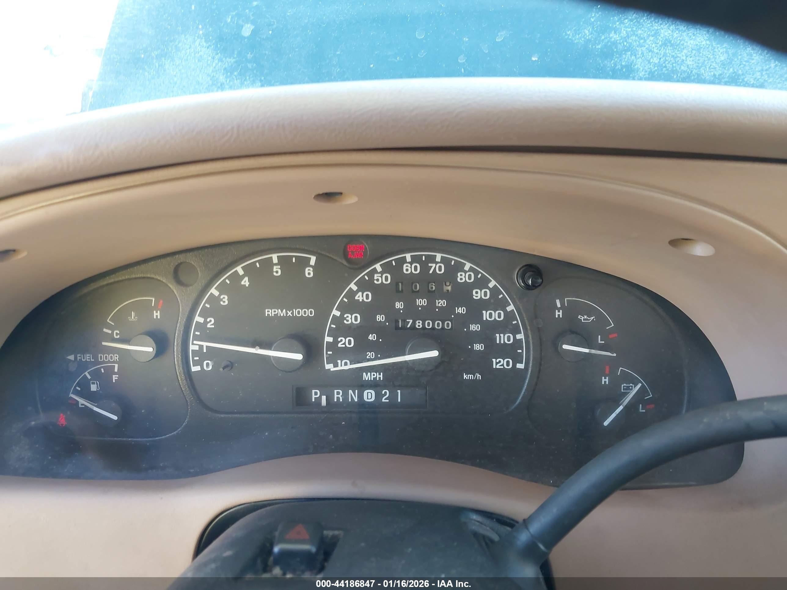 FORD RANGER image 7