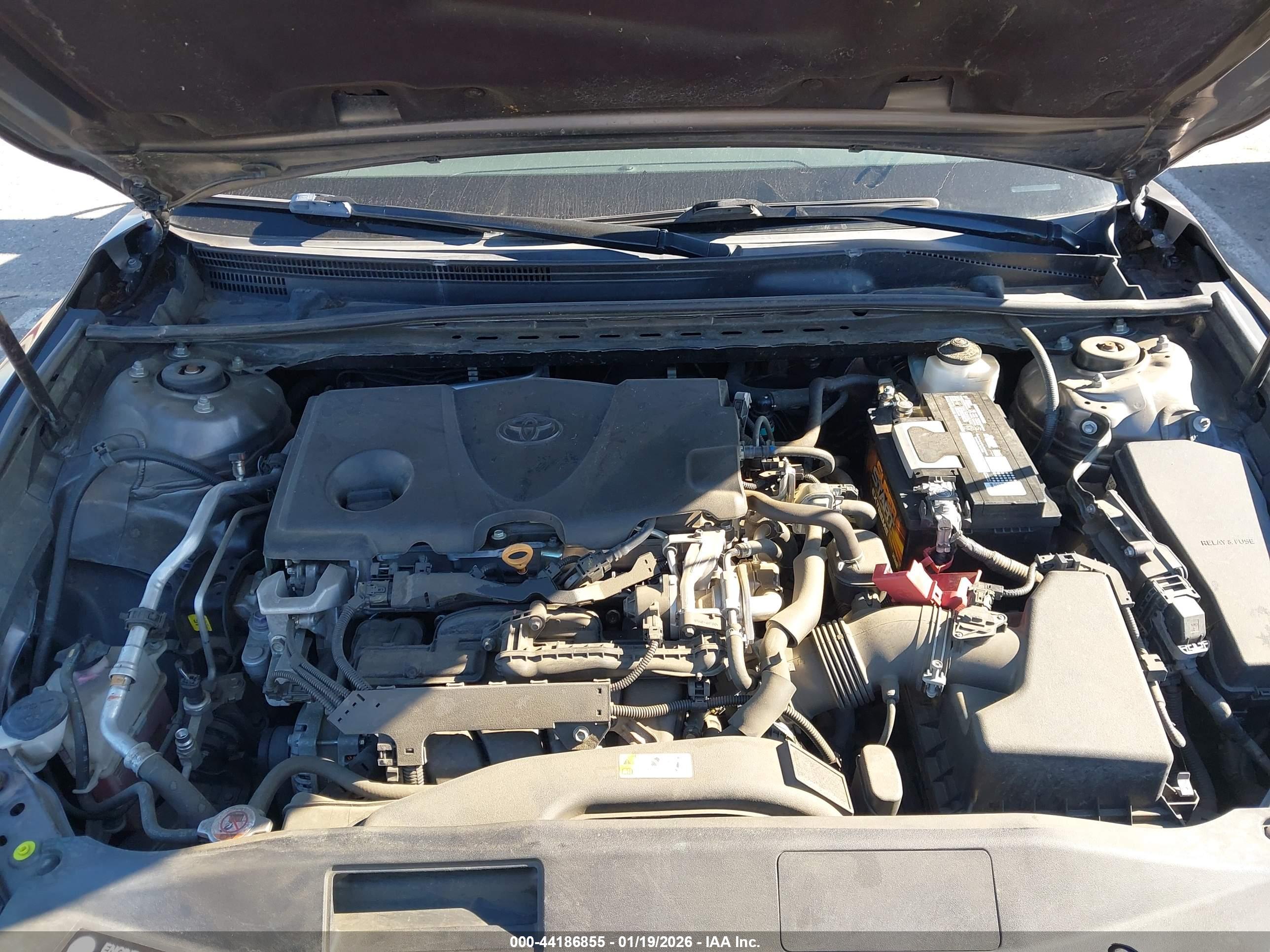 TOYOTA CAMRY image 10