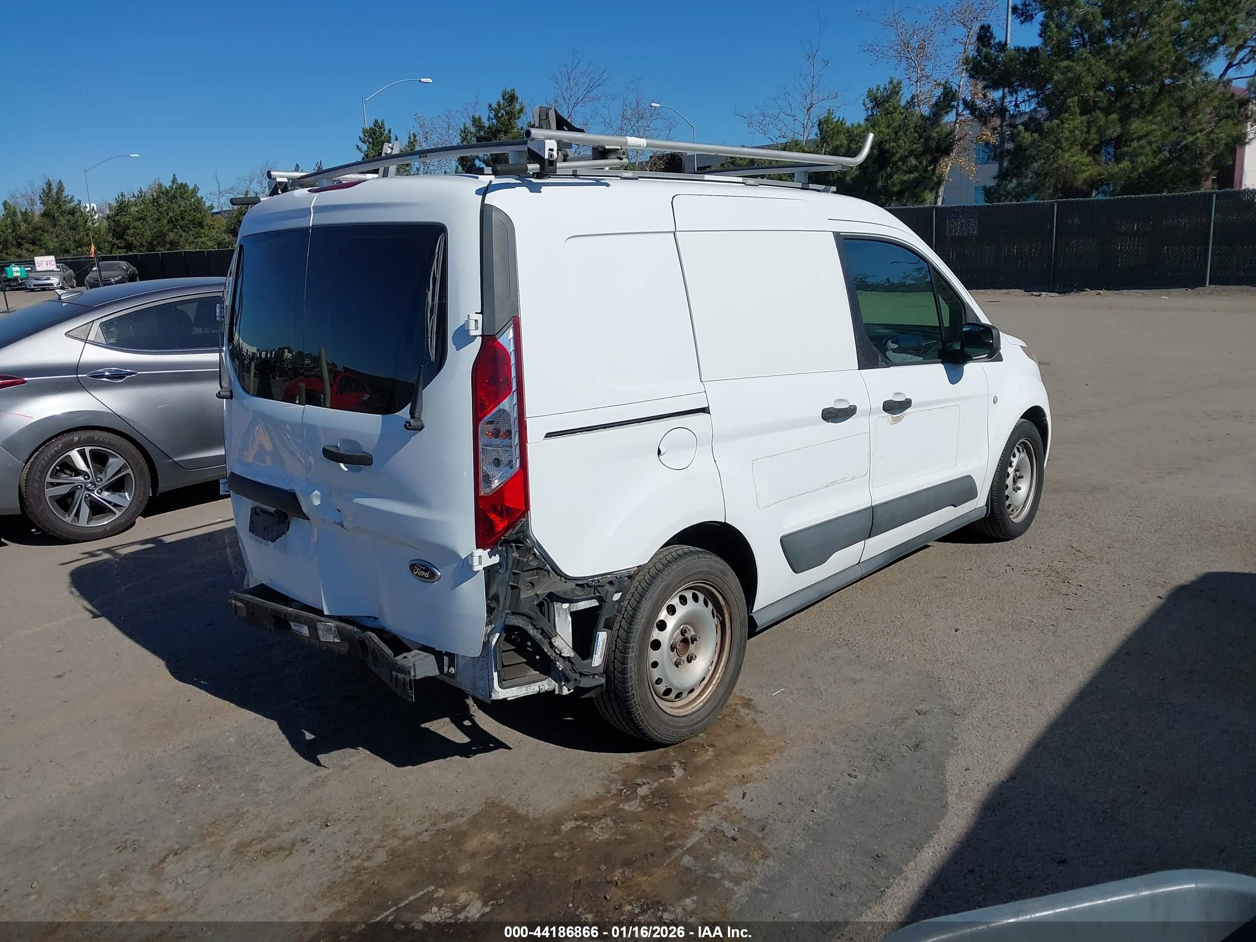 FORD TRANSIT image 4