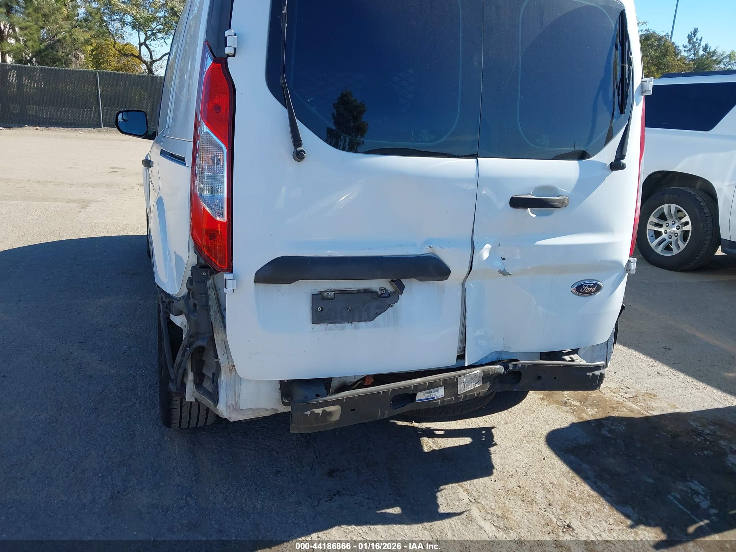 FORD TRANSIT image 6