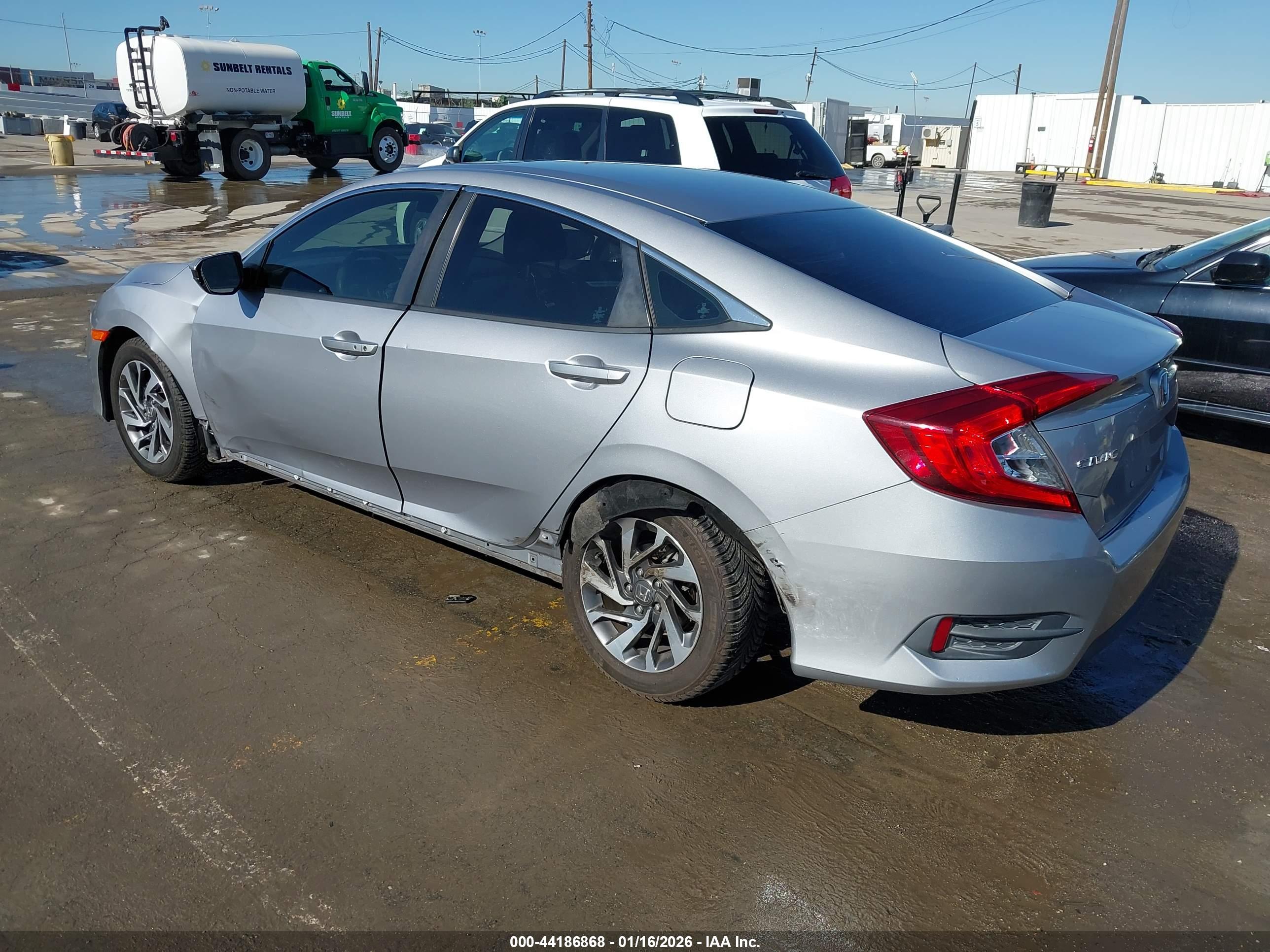 HONDA CIVIC image 3